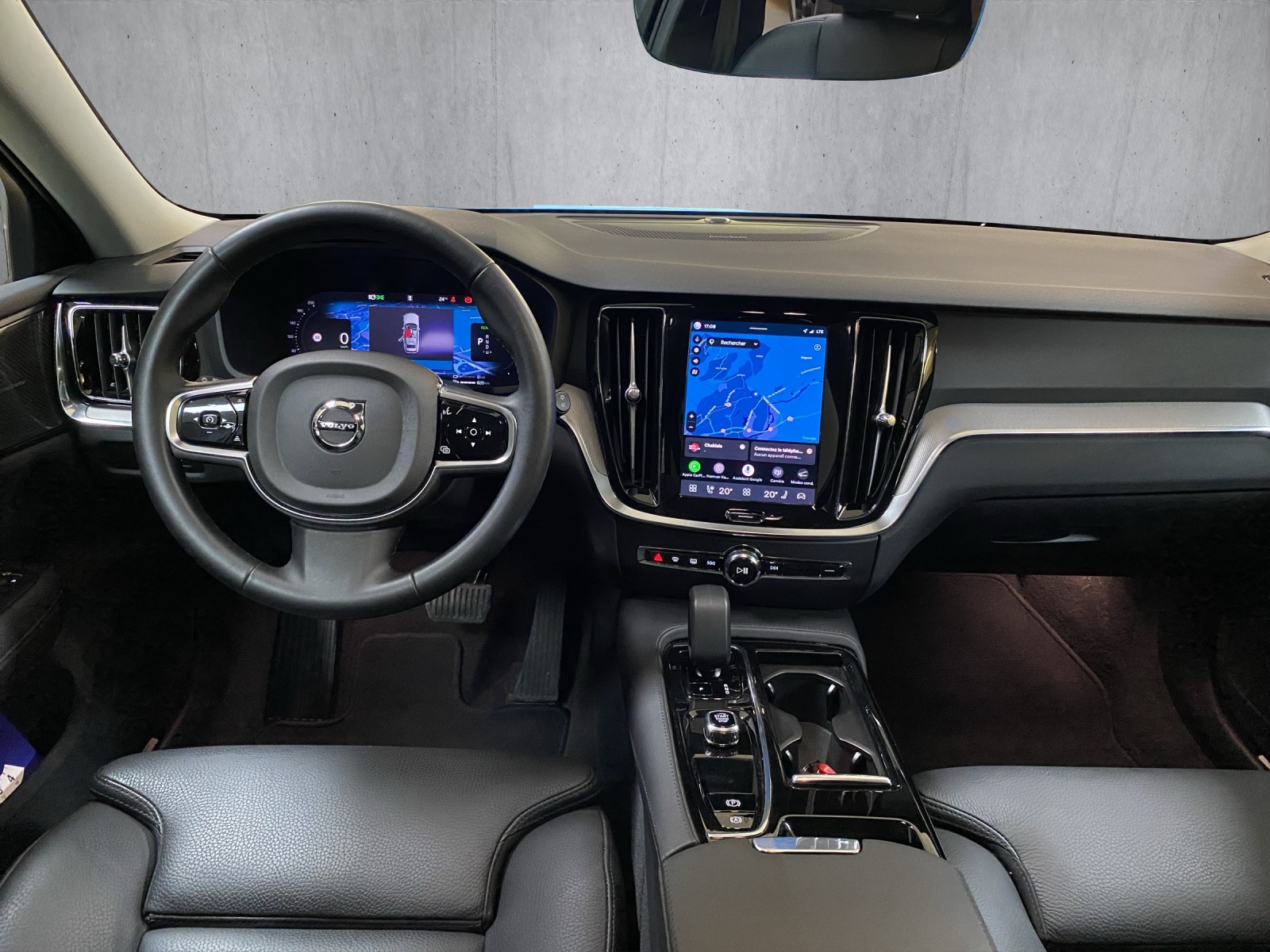 VOLVO V60 2.0 T6 TE Plus Dark eAWD Business-image-10