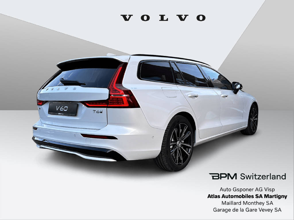 VOLVO V60 2.0 T6 TE Plus Dark eAWD Business-image-3