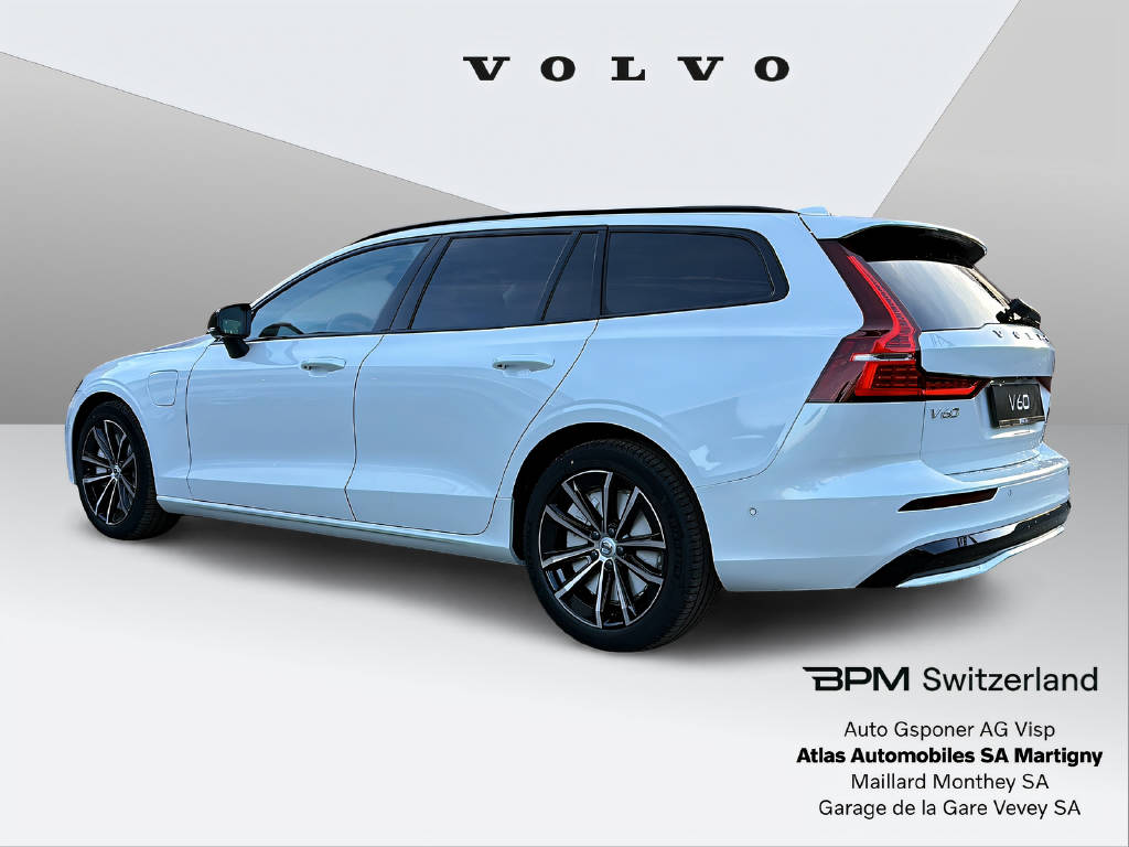VOLVO V60 2.0 T6 TE Plus Dark eAWD Business-image-5