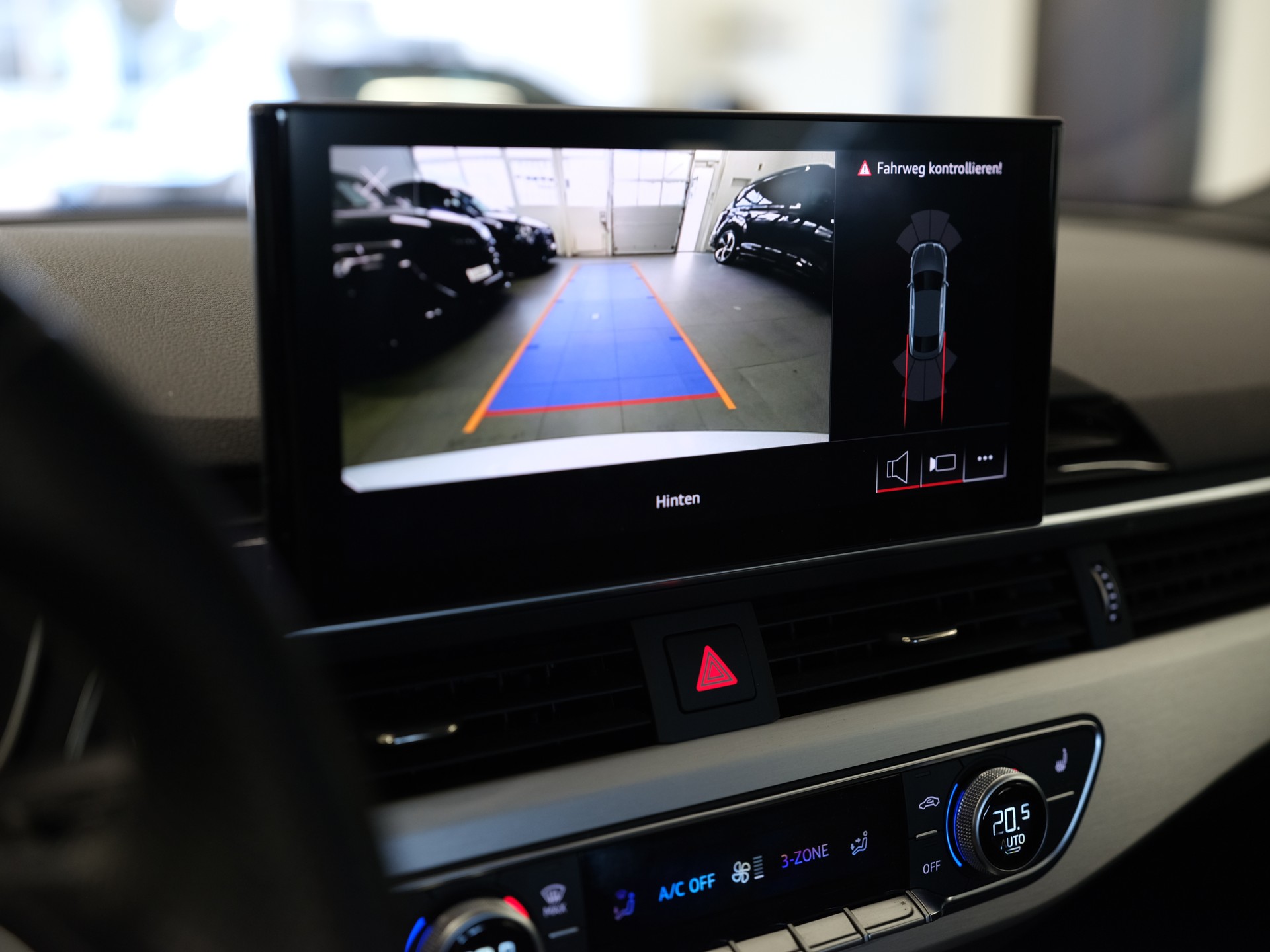 AUDI A5 Sportback 35 TDI S-Line Attraction S-tronic *S line competition plus* *Assistenzpaket Parken*-image-23