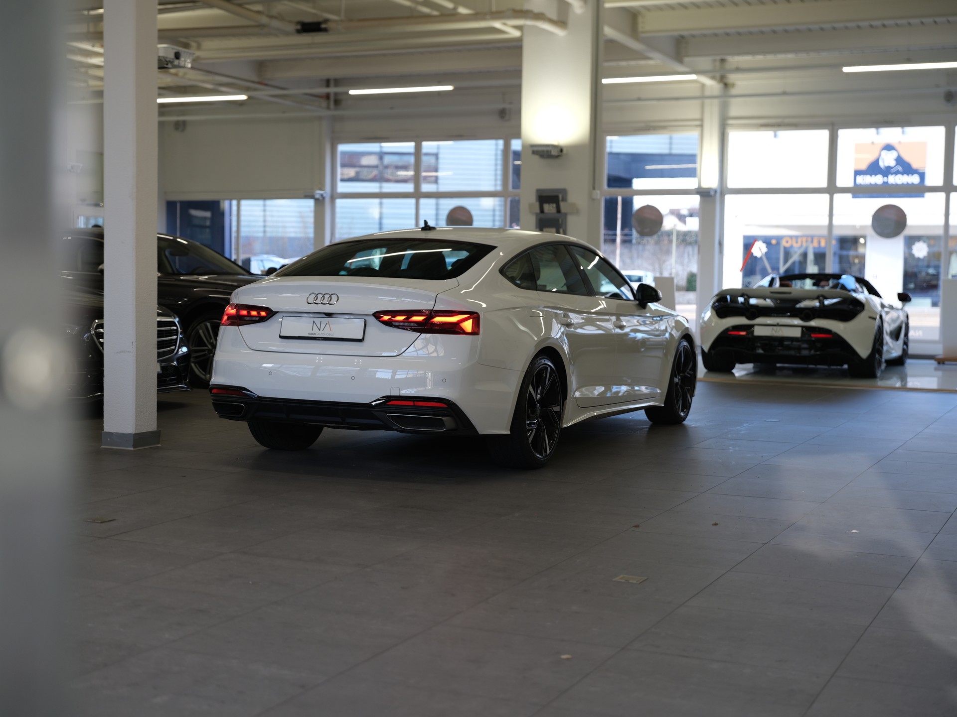 AUDI A5 Sportback 35 TDI S-Line Attraction S-tronic *S line competition plus* *Assistenzpaket Parken*-image-14