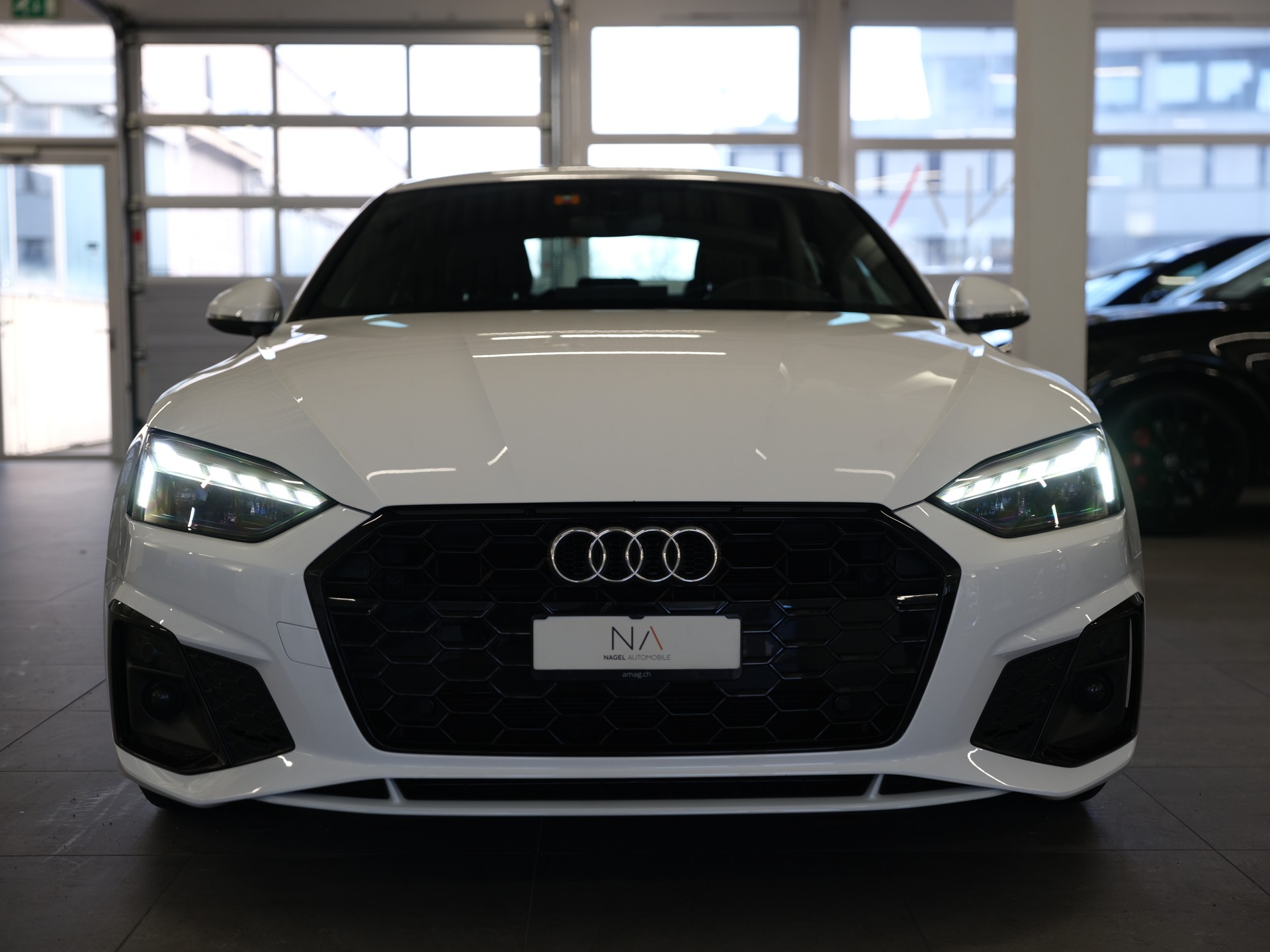 AUDI A5 Sportback 35 TDI S-Line Attraction S-tronic *S line competition plus* *Assistenzpaket Parken*-showroom-element-2