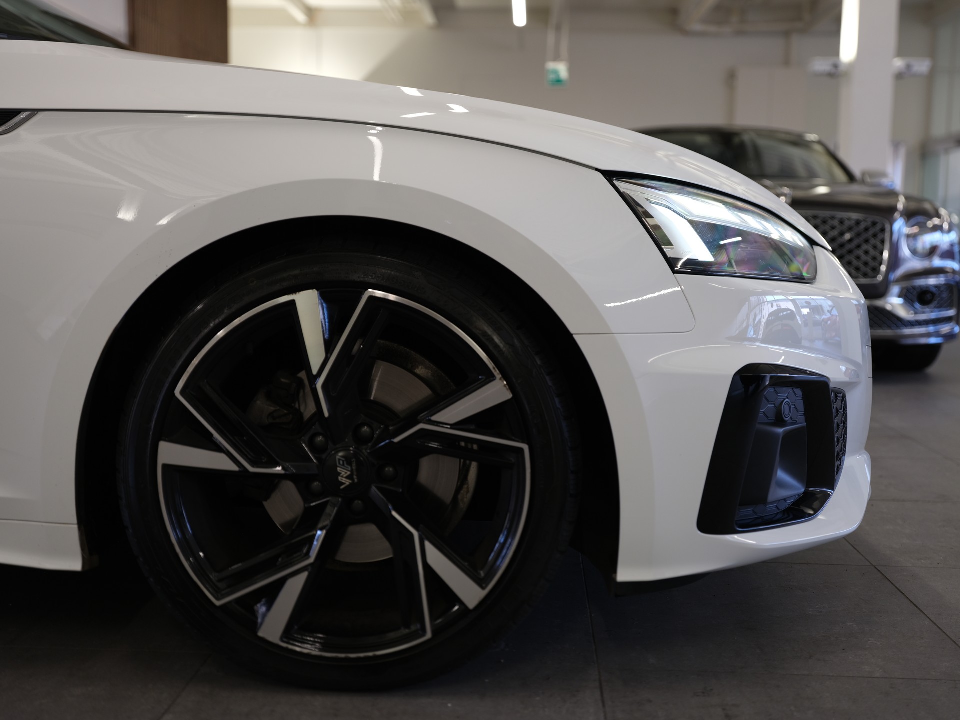 AUDI A5 Sportback 35 TDI S-Line Attraction S-tronic *S line competition plus* *Assistenzpaket Parken*-image-8