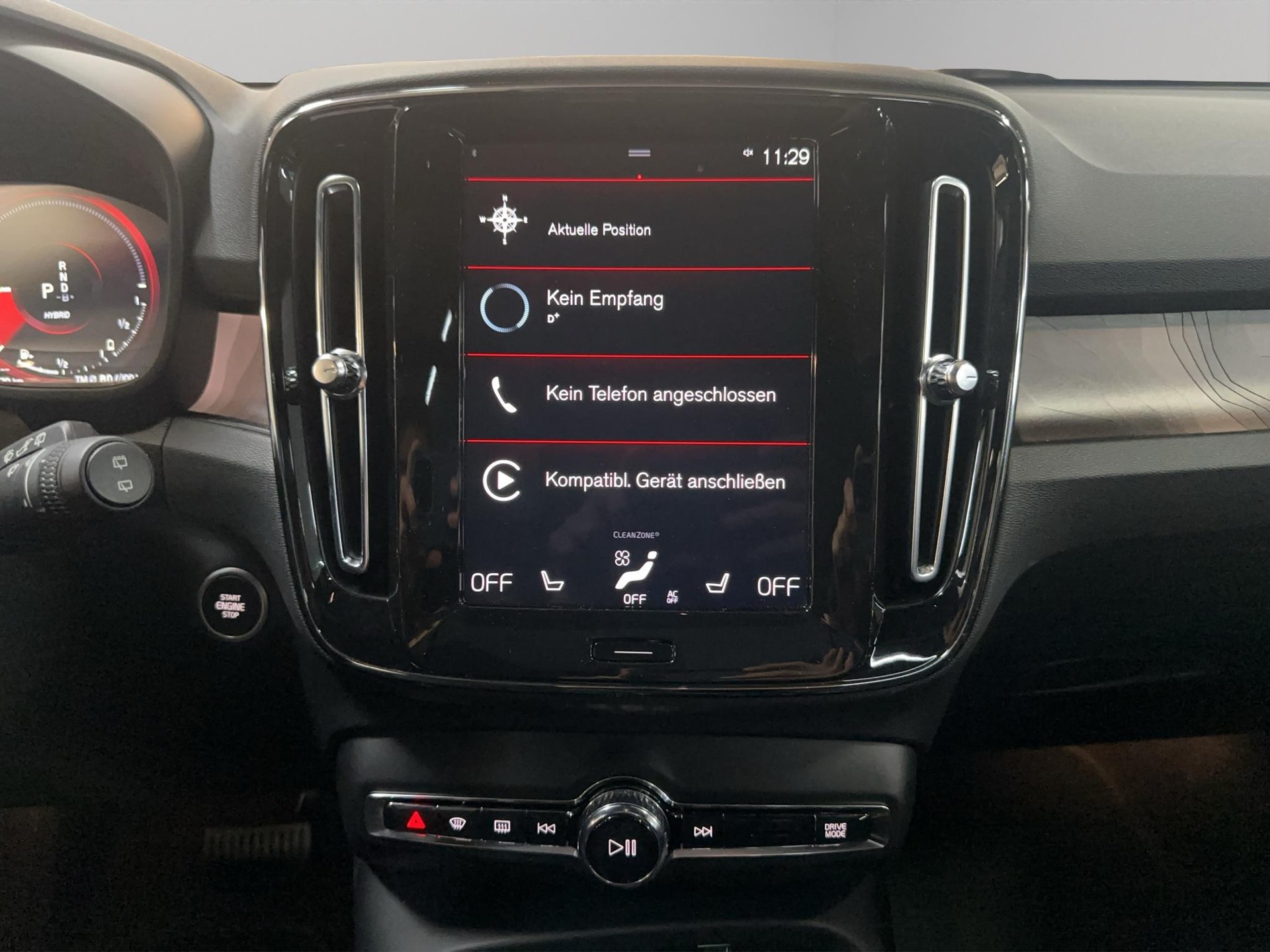 VOLVO XC40 1.5 T5 PiH Ultimate Dark-image-11