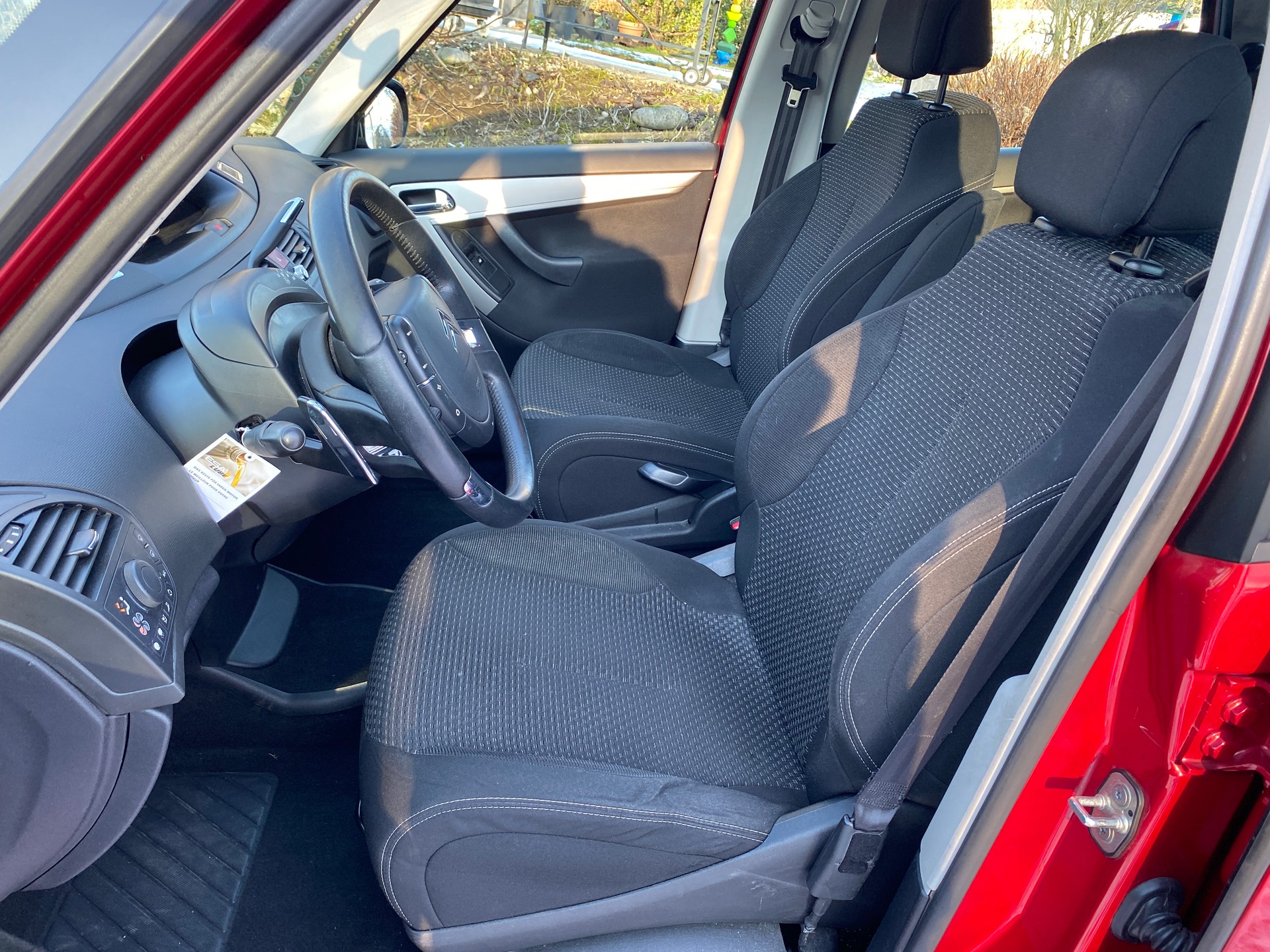 CITROEN C4 Picasso 1.6 HDI 16V Dynamique BMP6-image-10