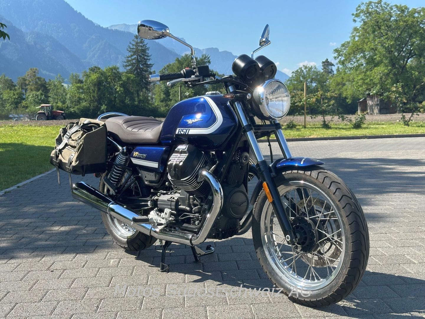MOTO GUZZI V7 SPECIAL