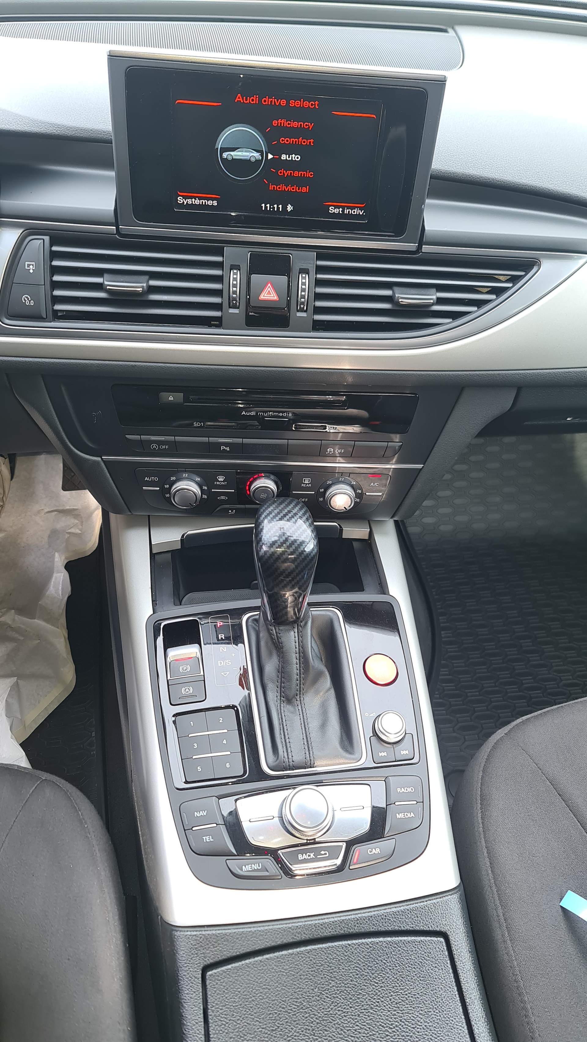 AUDI A6 Avant 2.0 TDI S-tronic-image-10