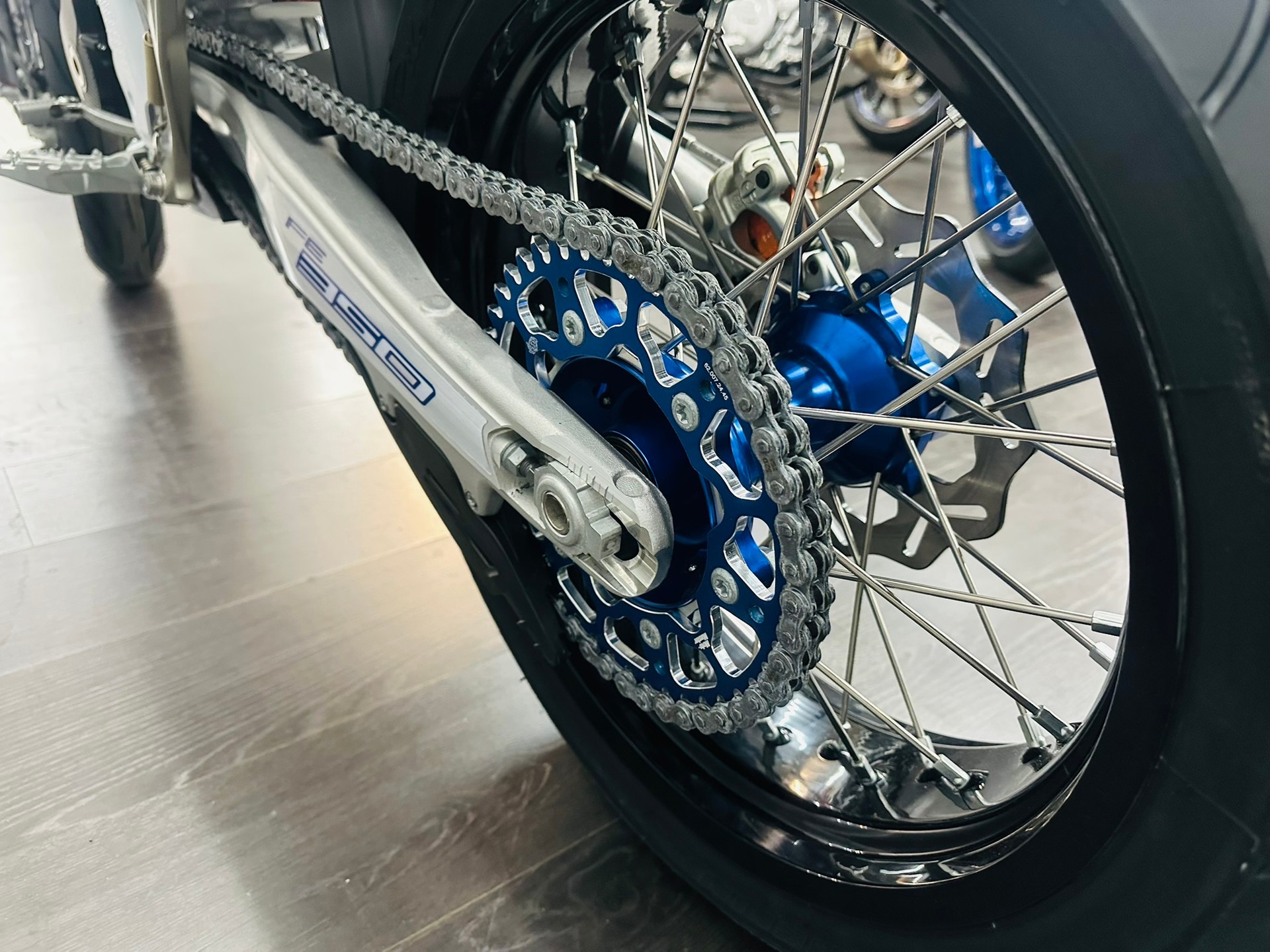 HUSQVARNA FE 350 Hertitage Supermoto-image-7