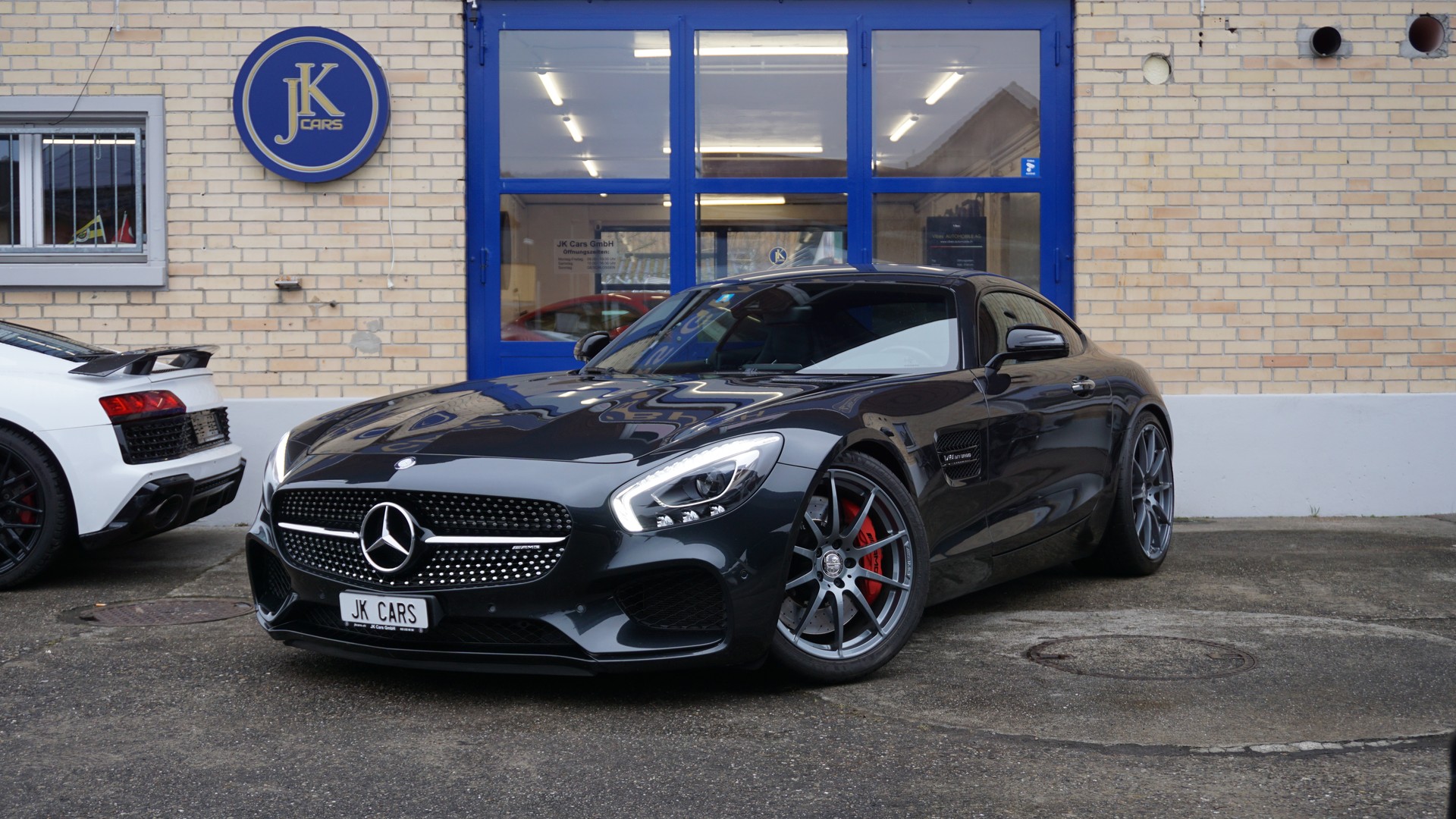 MERCEDES-BENZ AMG GT S Speedshift DCT-showroom-element-1