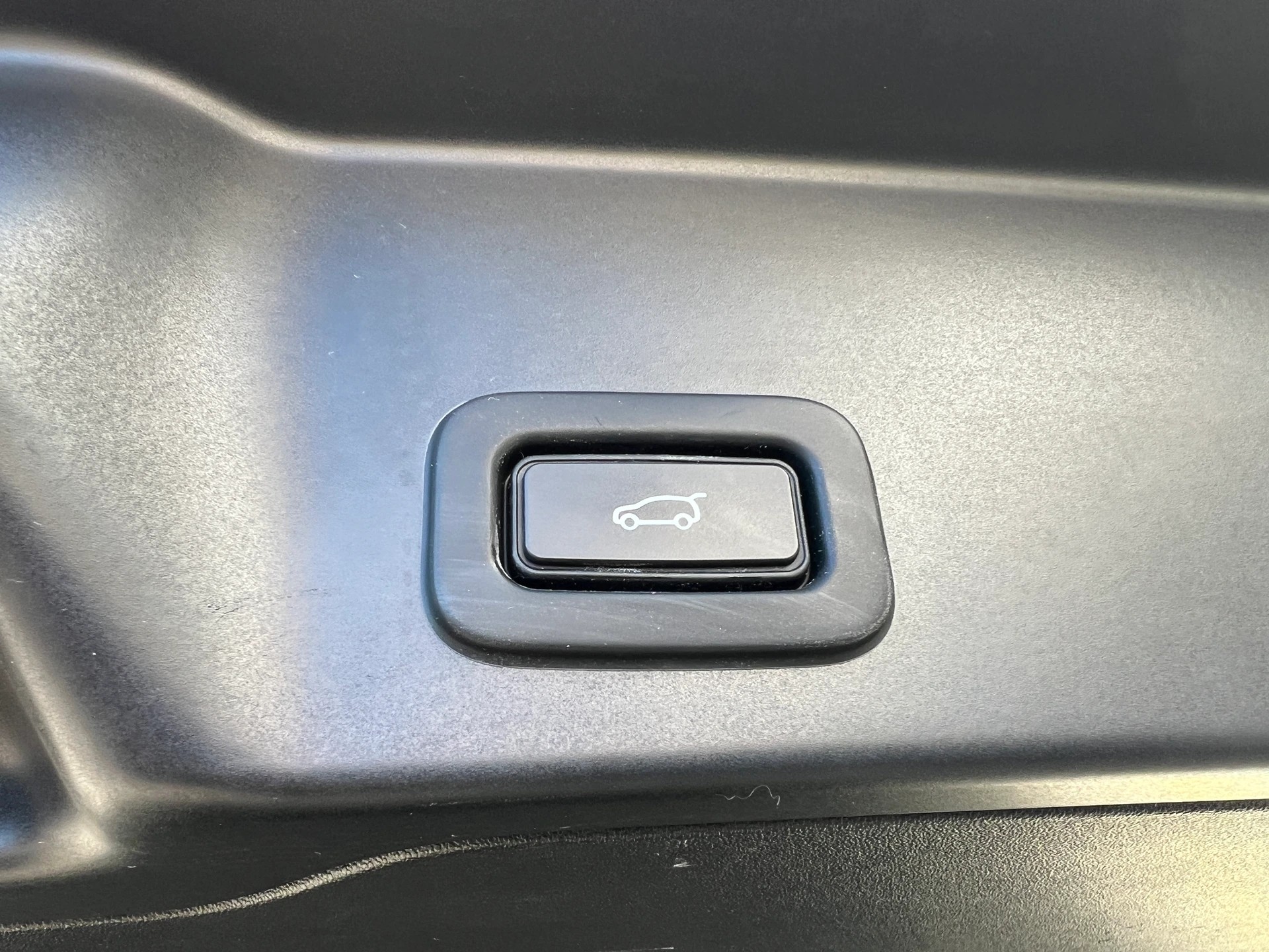 LAND ROVER Range Rover Evoque R-Dynamic P 200 S AT9 CH-Auto 67% unter NP-image-9