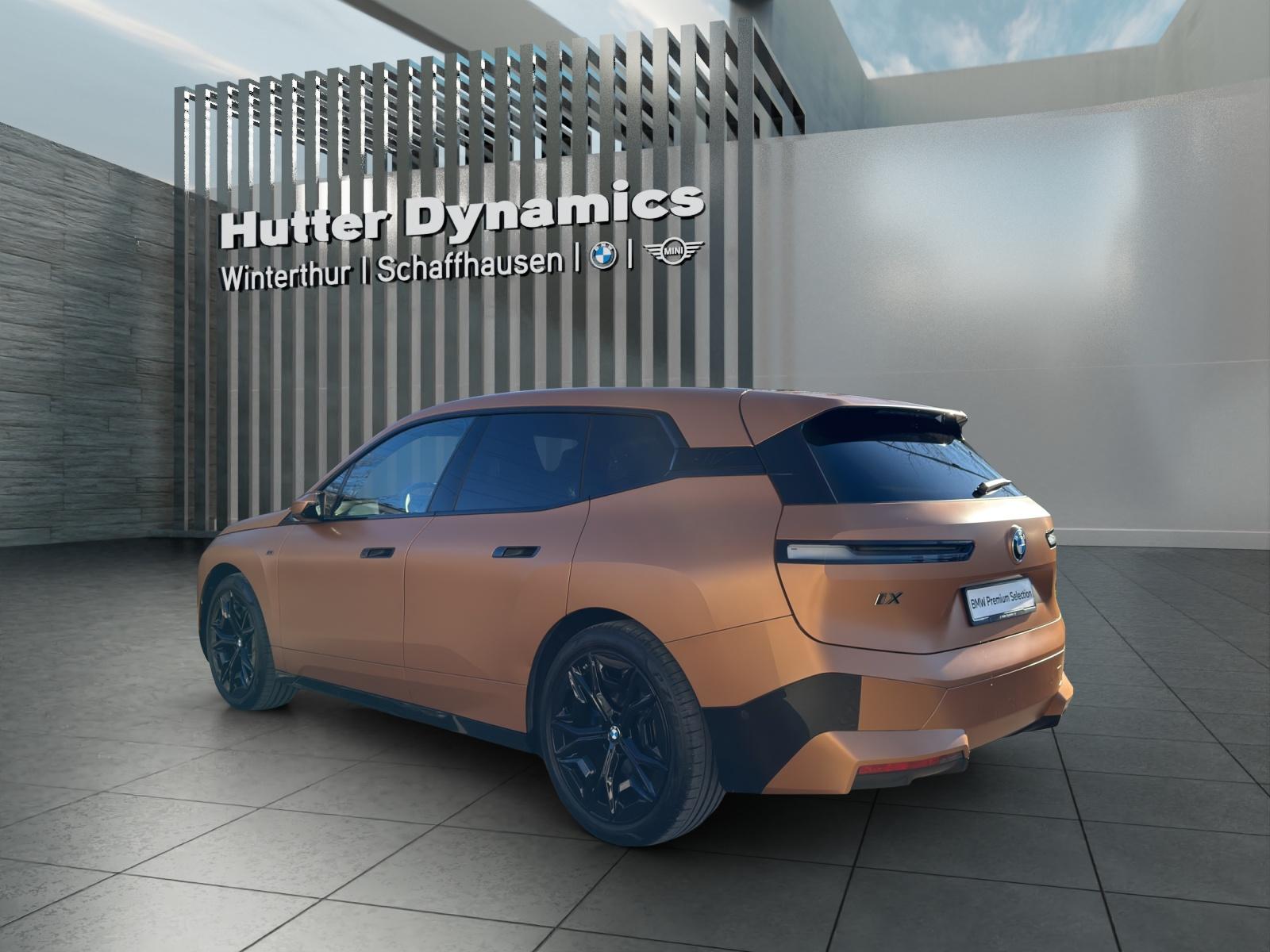 BMW iX M60 Exclusive Package-image-7