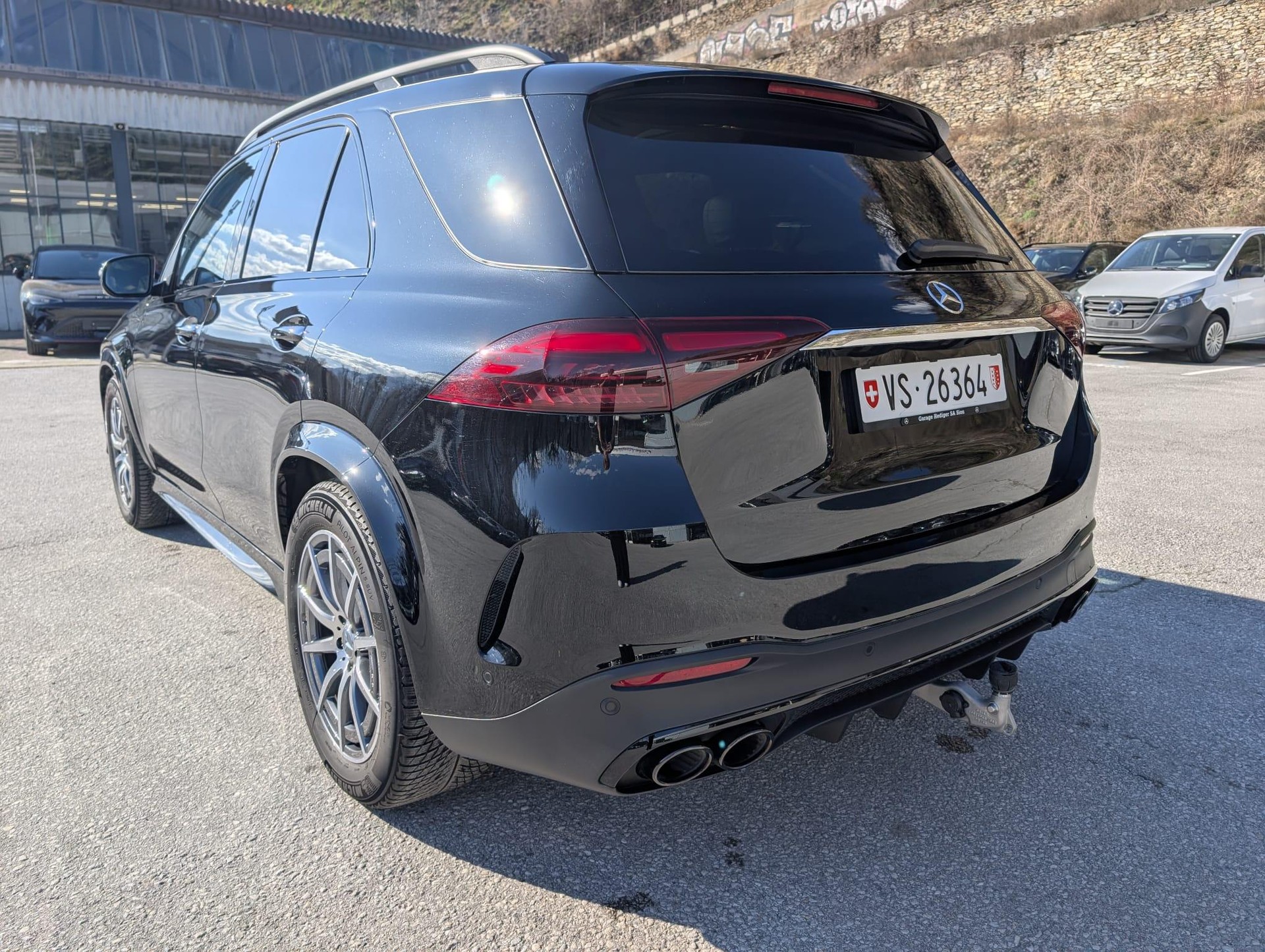 MERCEDES-BENZ GLE 53 AMG 4matic+-showroom-element-3