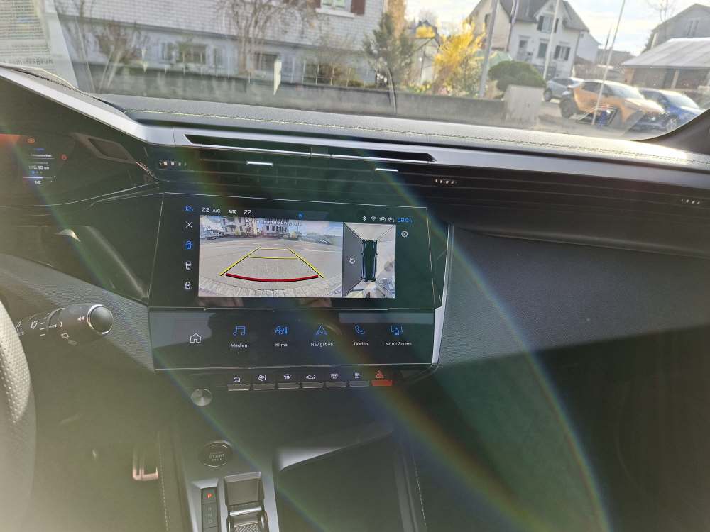 PEUGEOT 308 SW 1.6 PHEV 180 GT-image-16