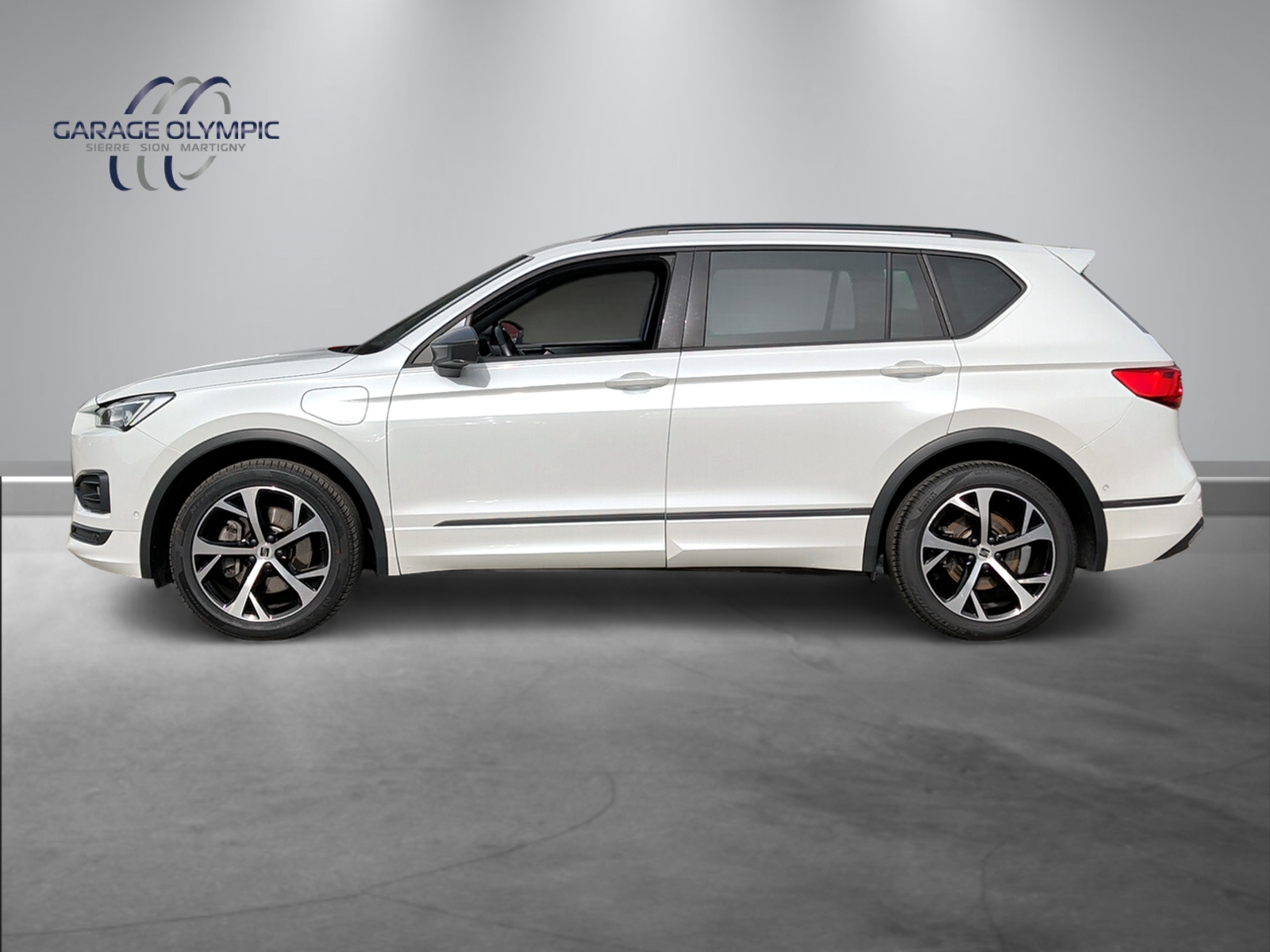 SEAT Tarraco 1.4 e-HYBRID DSG Move FR-image-5