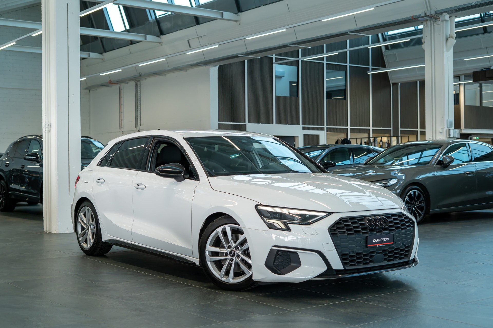 AUDI A3 Sportback / Virtual Cockpit / Tempomat /-image-2