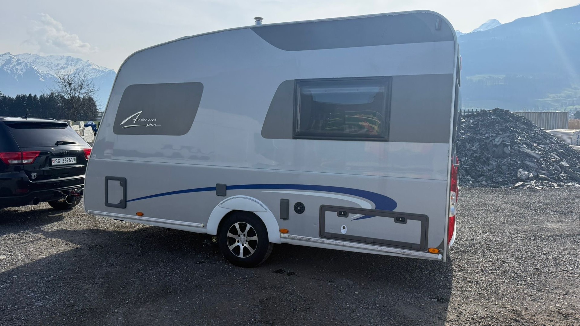 BÜRSTNER Averso 410 TS - Hubbett - TV - grosses Badezimmer --image-1