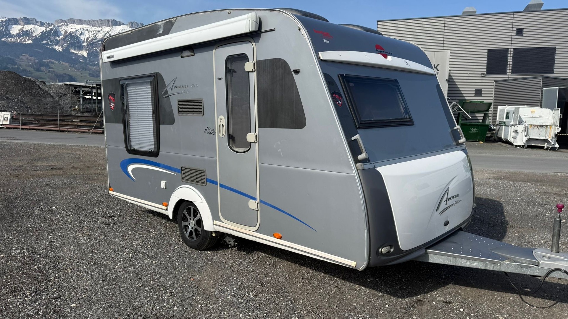 BÜRSTNER Averso 410 TS - Hubbett - TV - grosses Badezimmer -