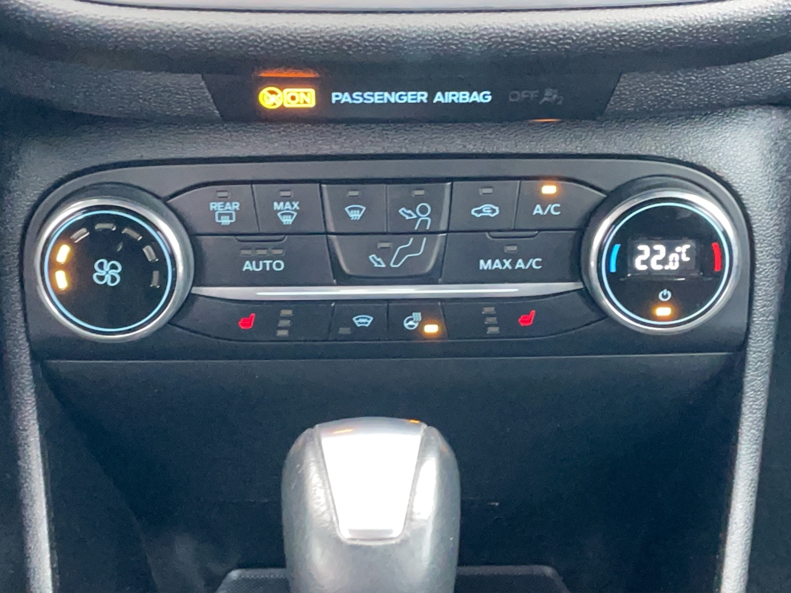 FORD Fiesta 1.0 EcoB ST-Line-image-8