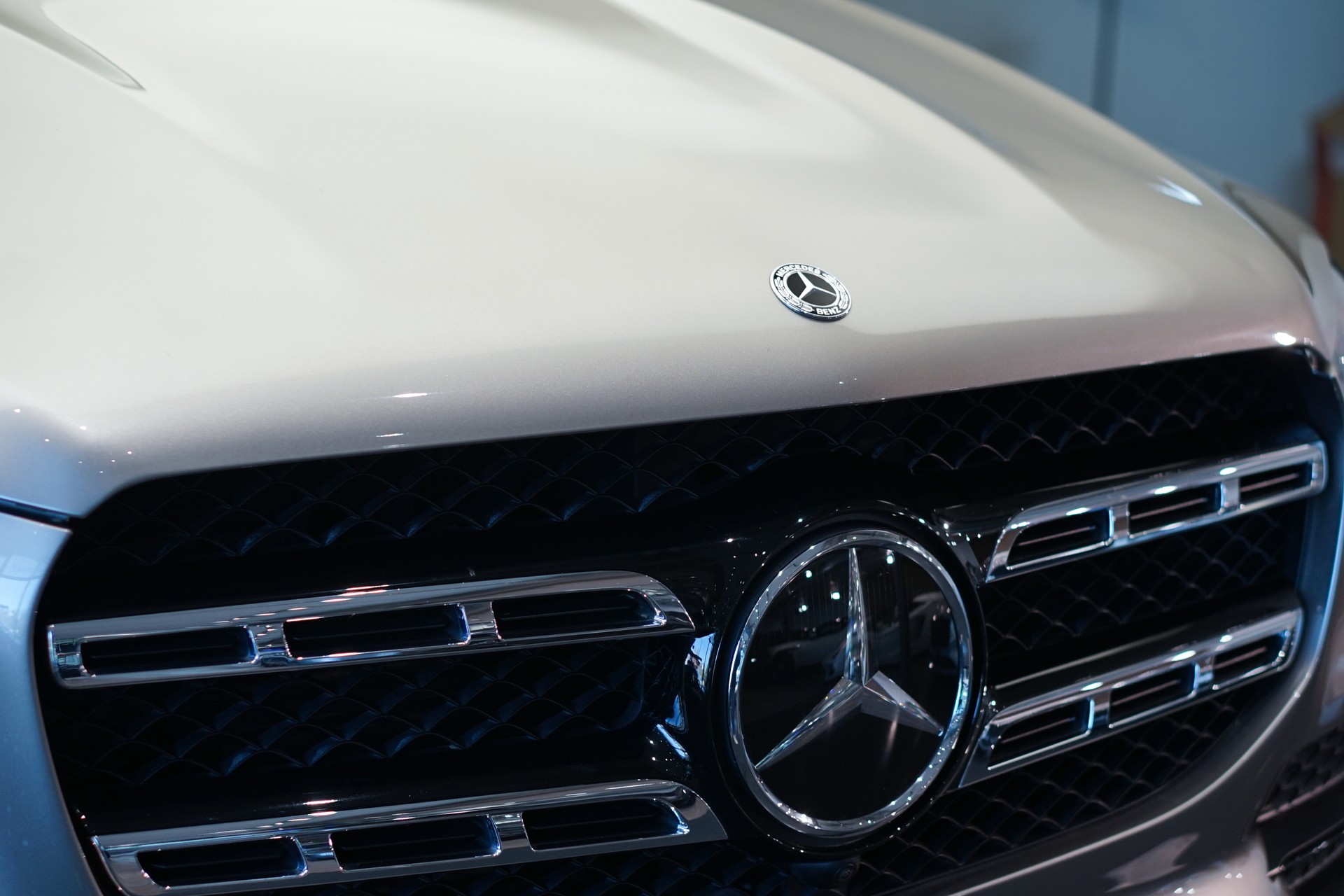MERCEDES-BENZ GLS 400 d 4Matic AMG Line 9G-Tronic-image-44