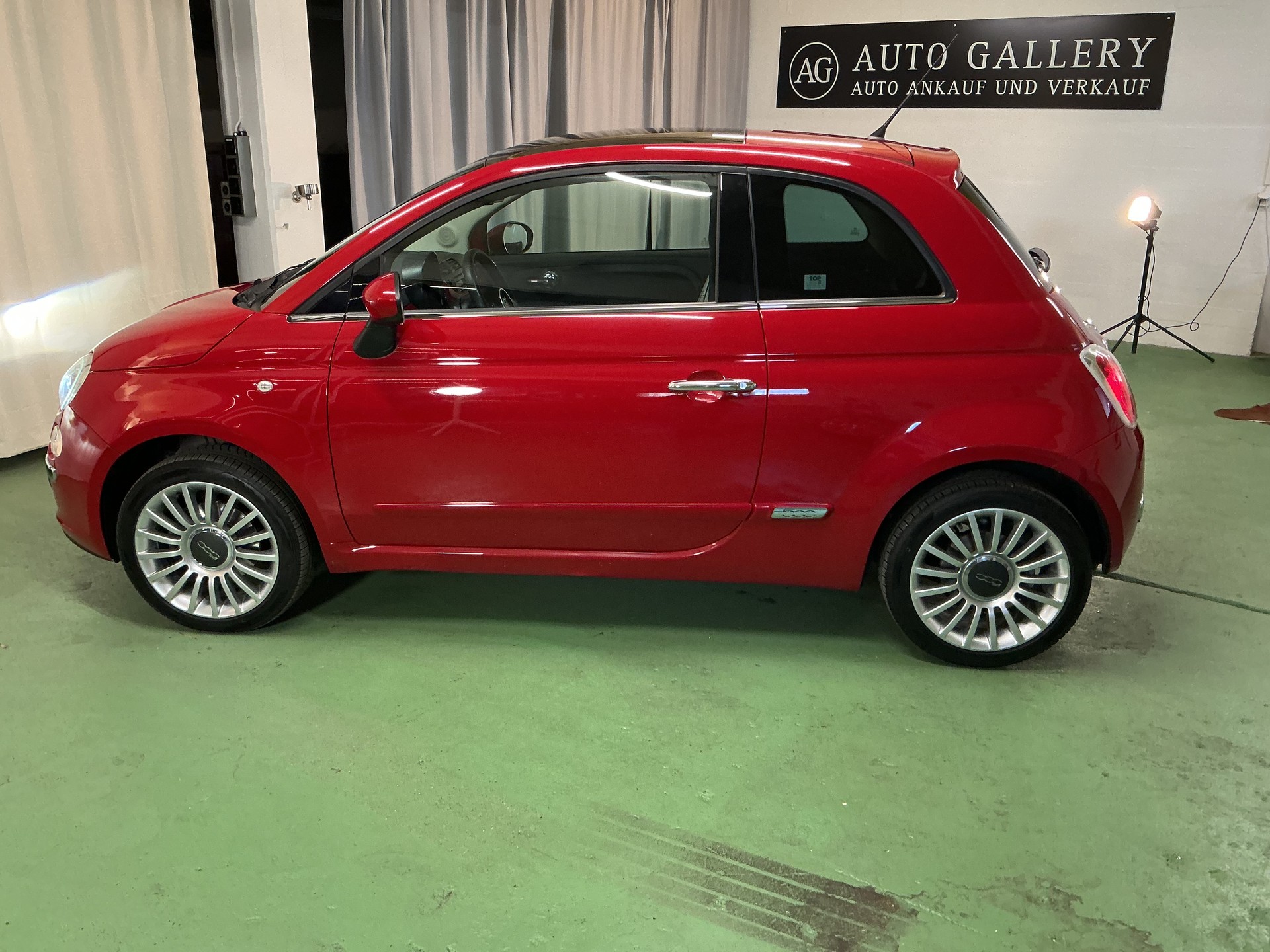 FIAT 500 1.4 16V Lounge-image-2