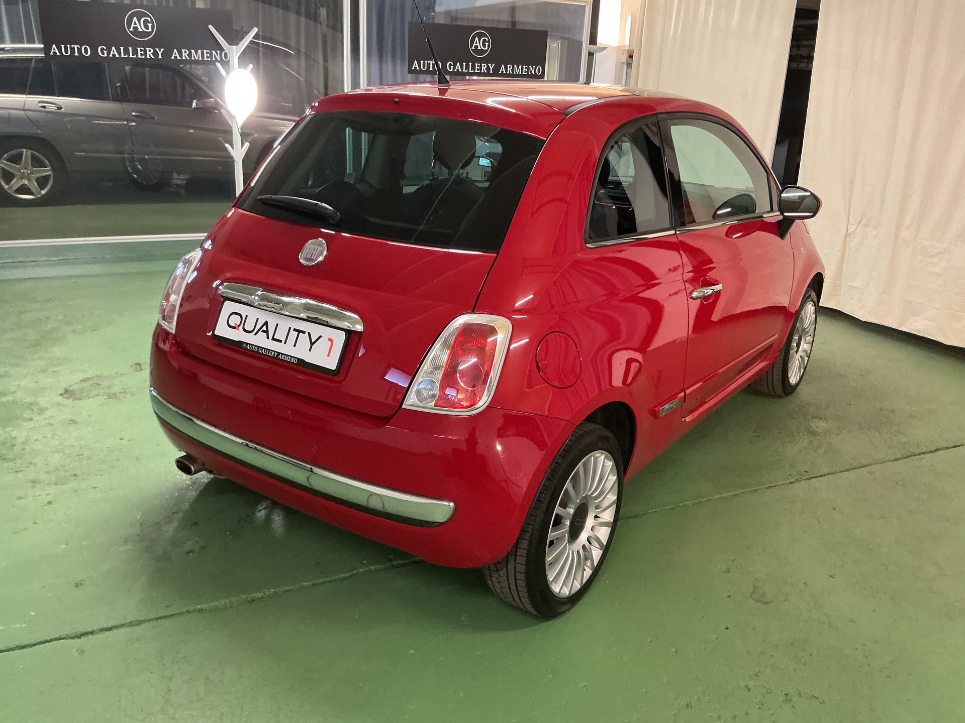 FIAT 500 1.4 16V Lounge-image-5