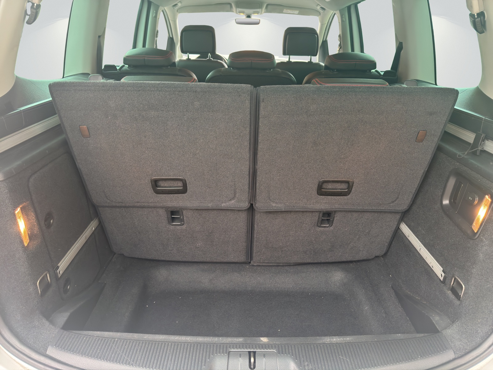 SEAT Alhambra 2.0 TDI FR Line DSG-image-13