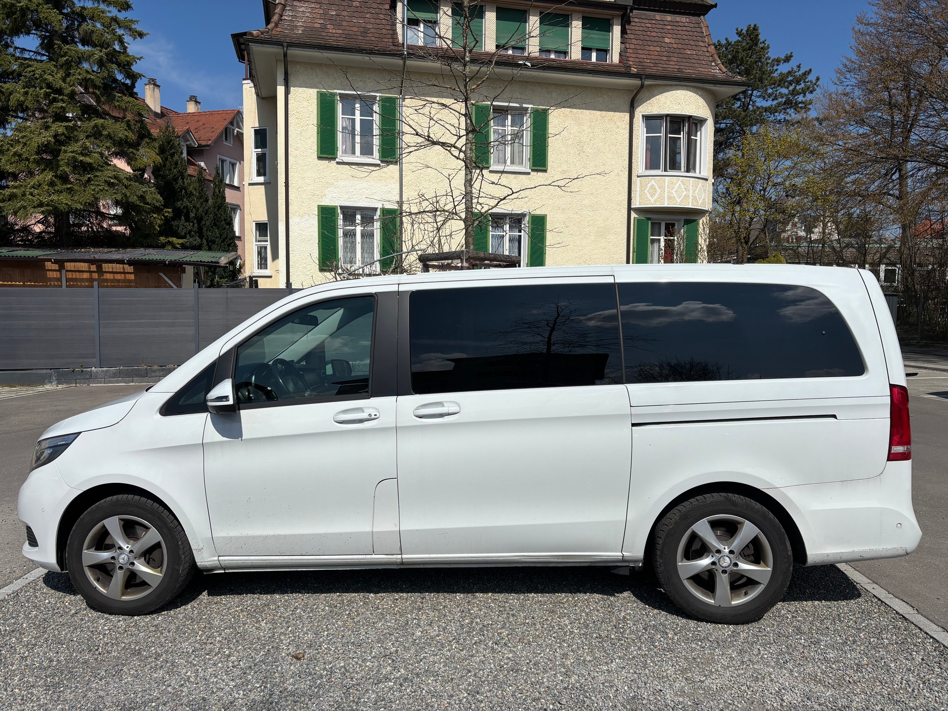 MERCEDES-BENZ V 250 d Swiss Edition lang 4Matic 7G-Tronic-image-1