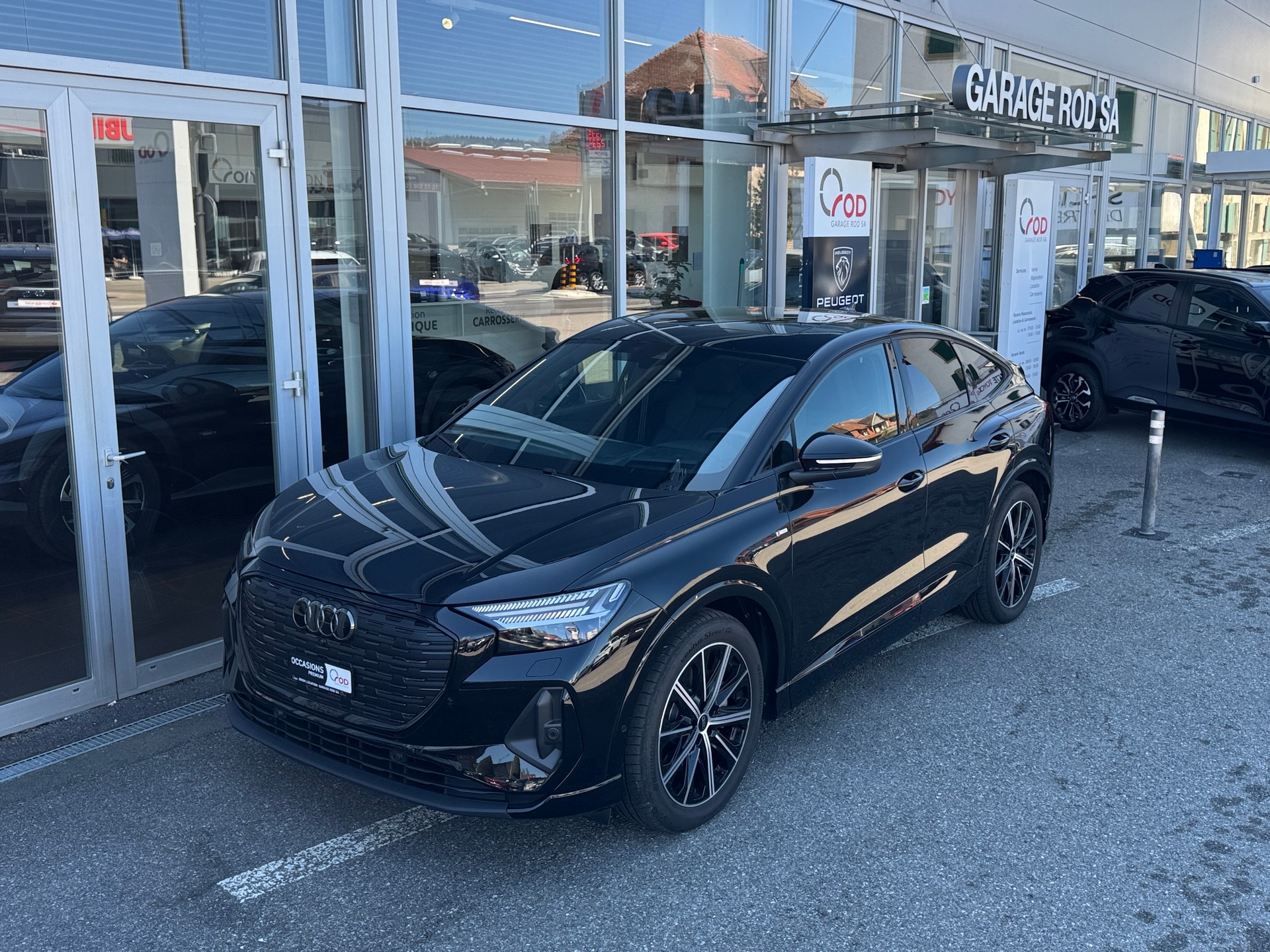 AUDI Q4 Sportback e-tron 45 Edition Swiss Ski quattro-image-0