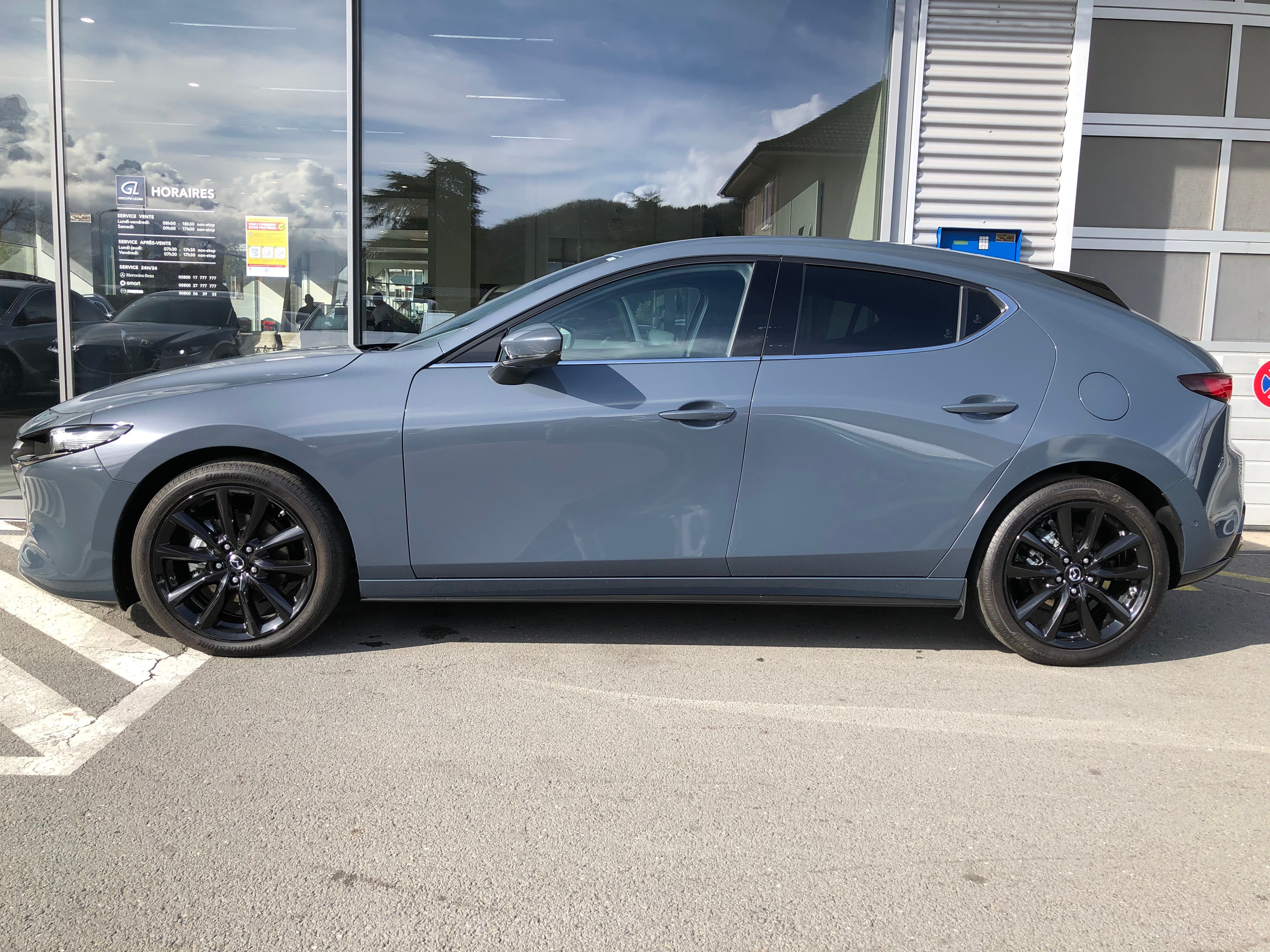 Image MAZDA 3 3 Hatchback SKYACTIV-G M Hybrid 140 Homura