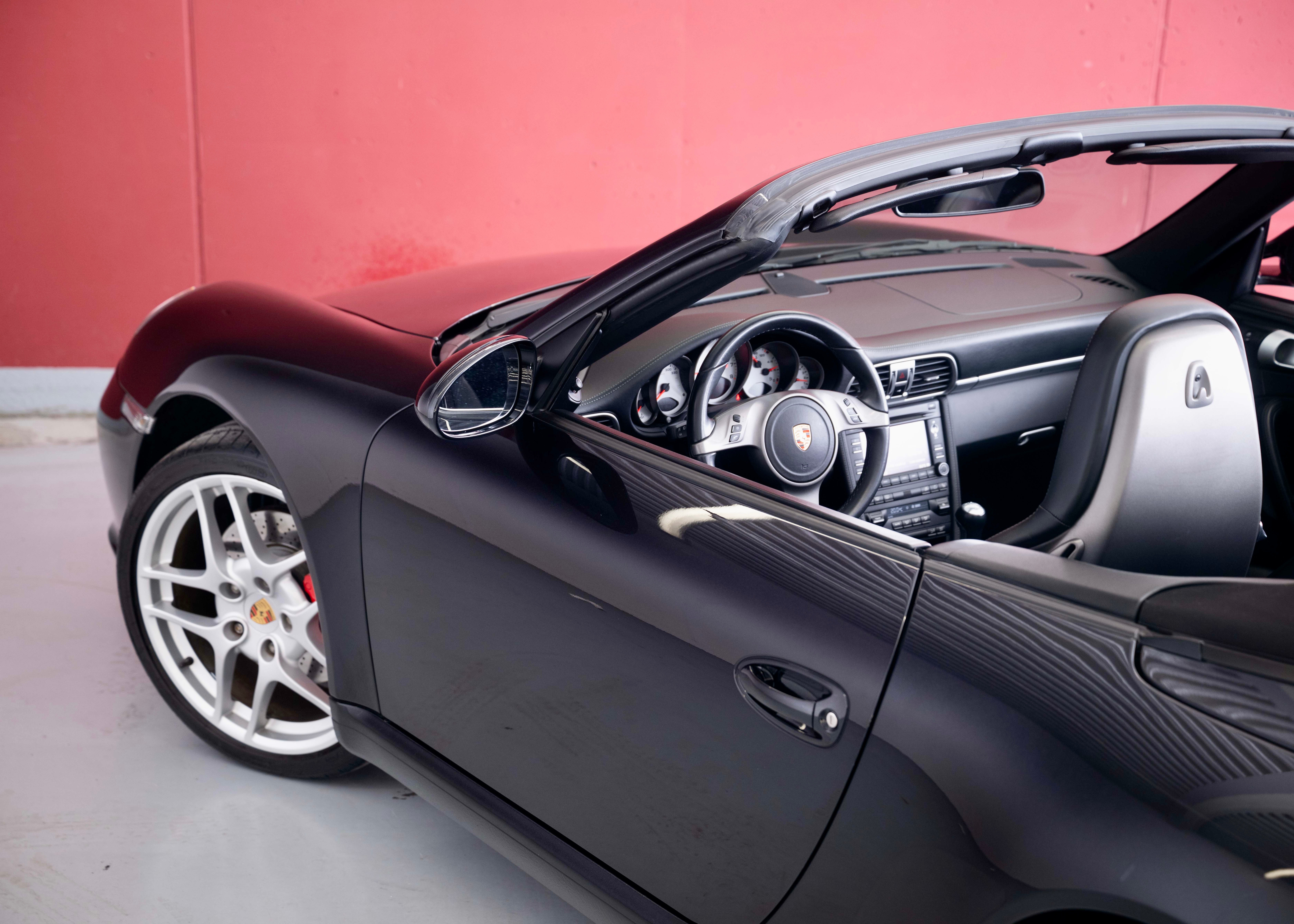 Image PORSCHE 911 911 Cabrio Carrera S (2nd hand, manual transmission, fantastic condition, low mileage, Porsche Exclusive options)