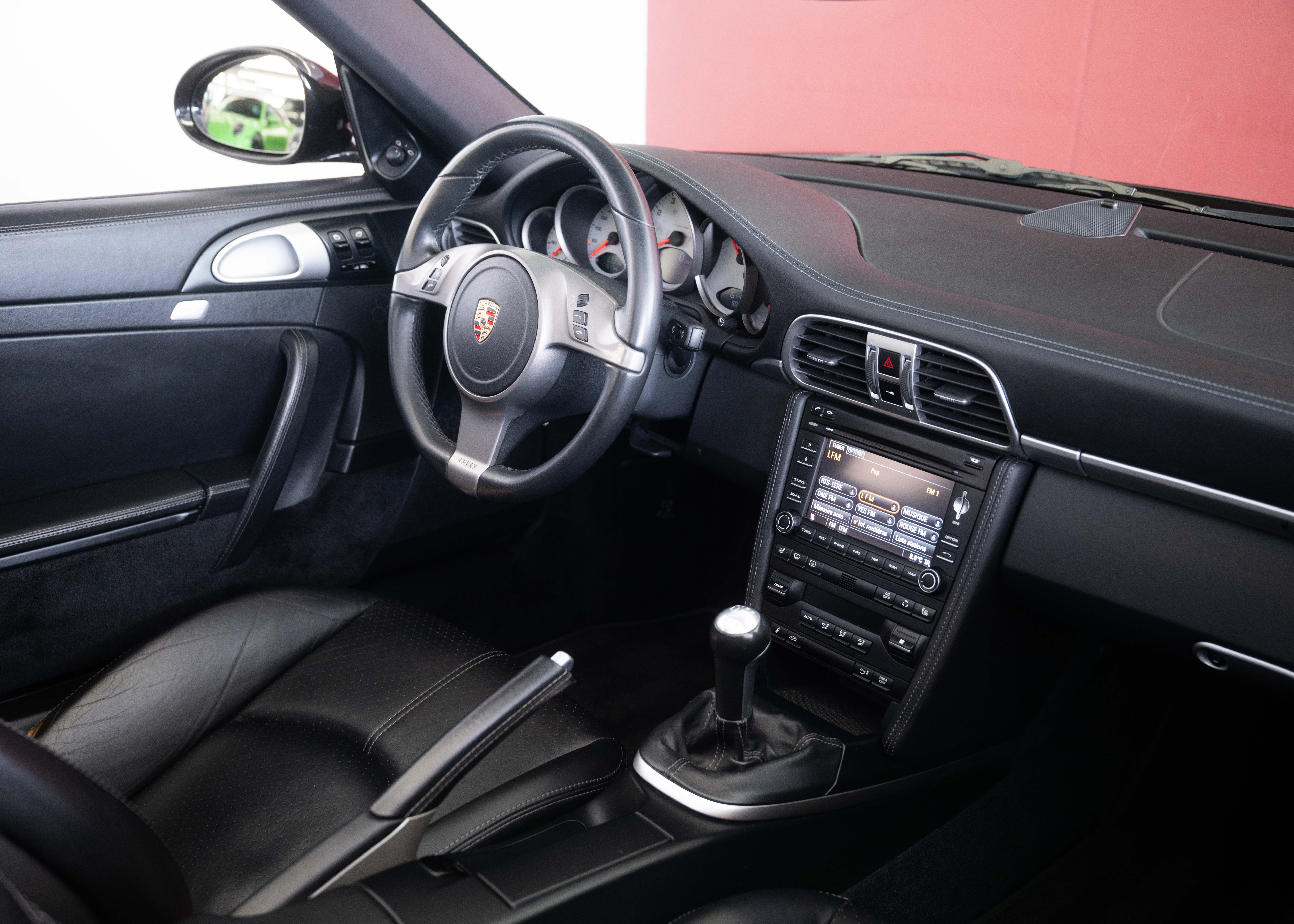 Image PORSCHE 911 911 Cabrio Carrera S (2nd hand, manual transmission, fantastic condition, low mileage, Porsche Exclusive options)