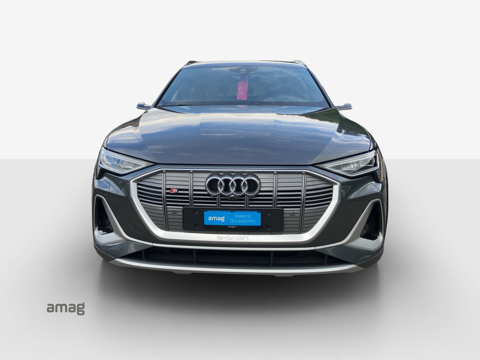 AUDI e-tron S quattro-image-7