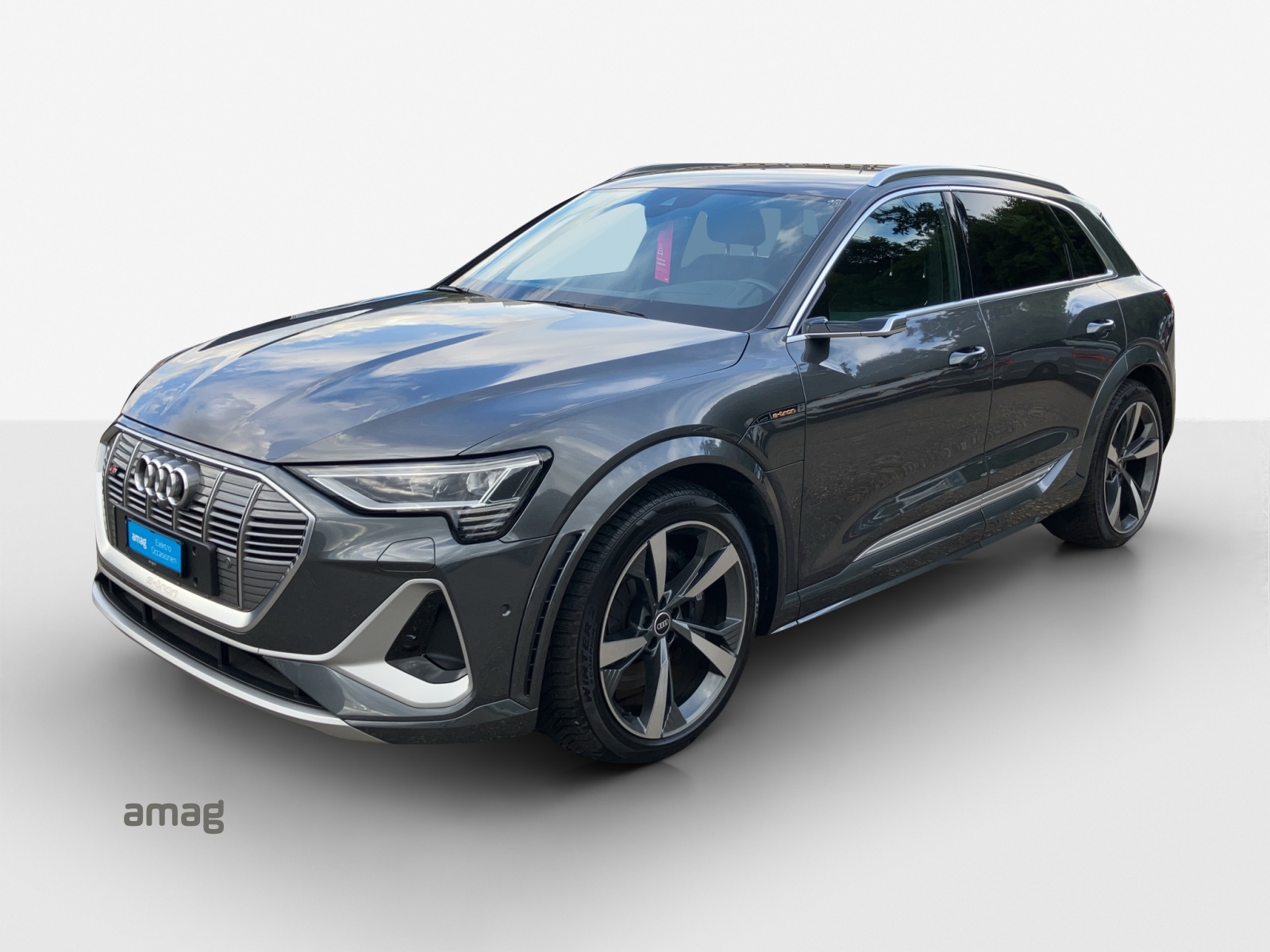 AUDI e-tron S quattro-image-0
