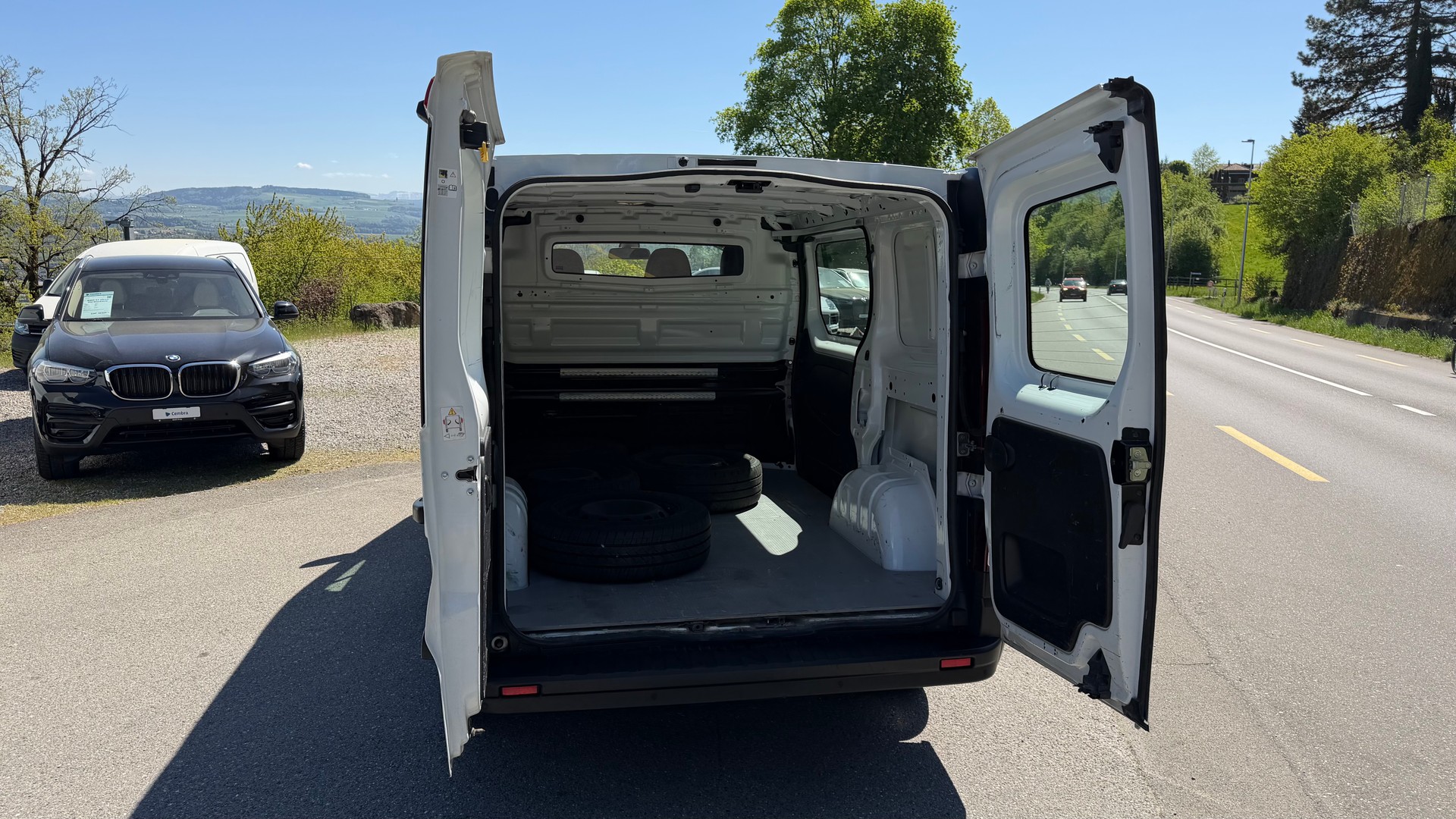 RENAULT Trafic 2.0 Energy dCi 120 3.0t Business L1H1-image-5