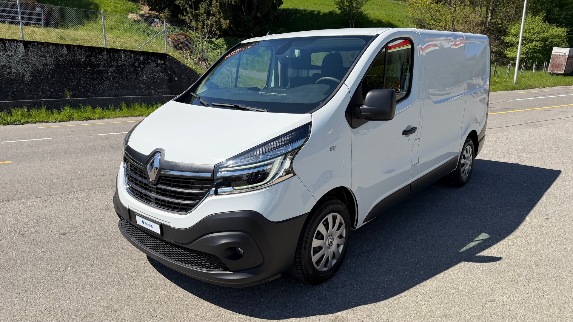 RENAULT Trafic 2.0 Energy dCi 120 3.0t Business L1H1-image-1