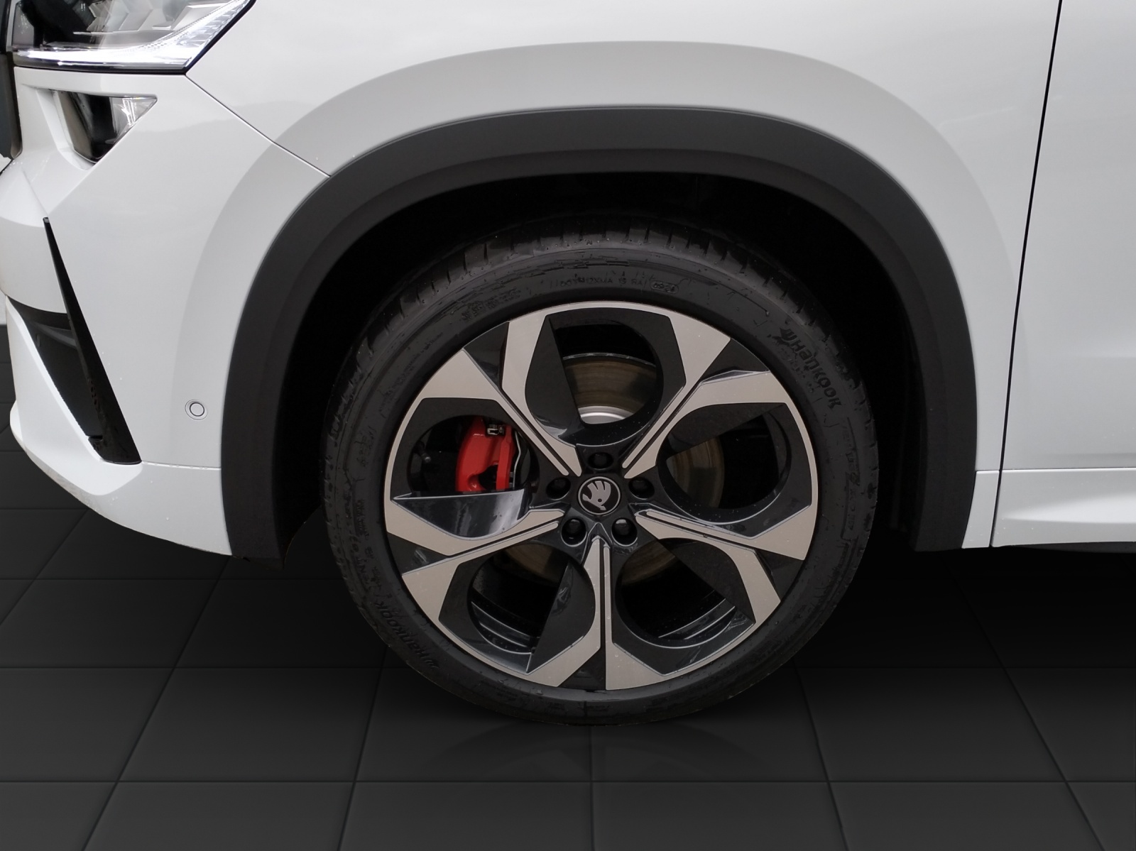 SKODA Kodiaq 2.0 TSI RS 4x4-image-12