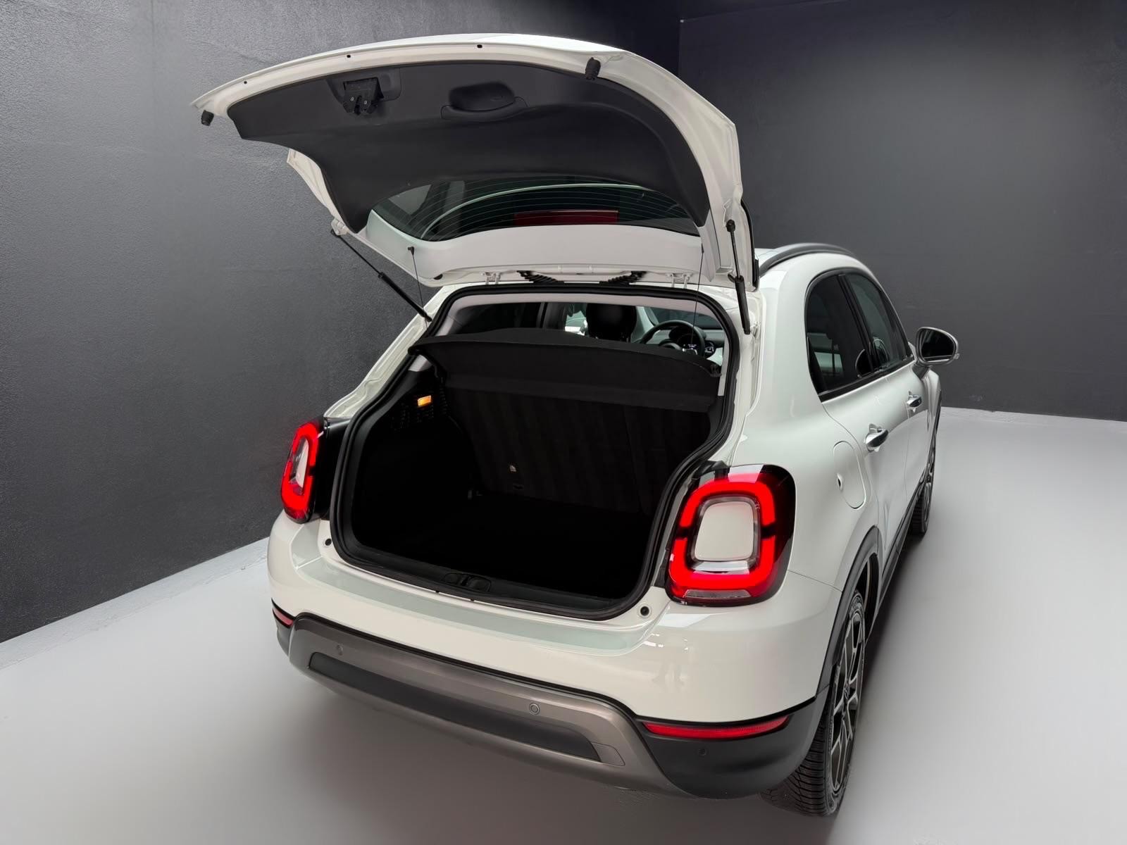 FIAT 500X 1.3 TBGSE City Cross-image-9