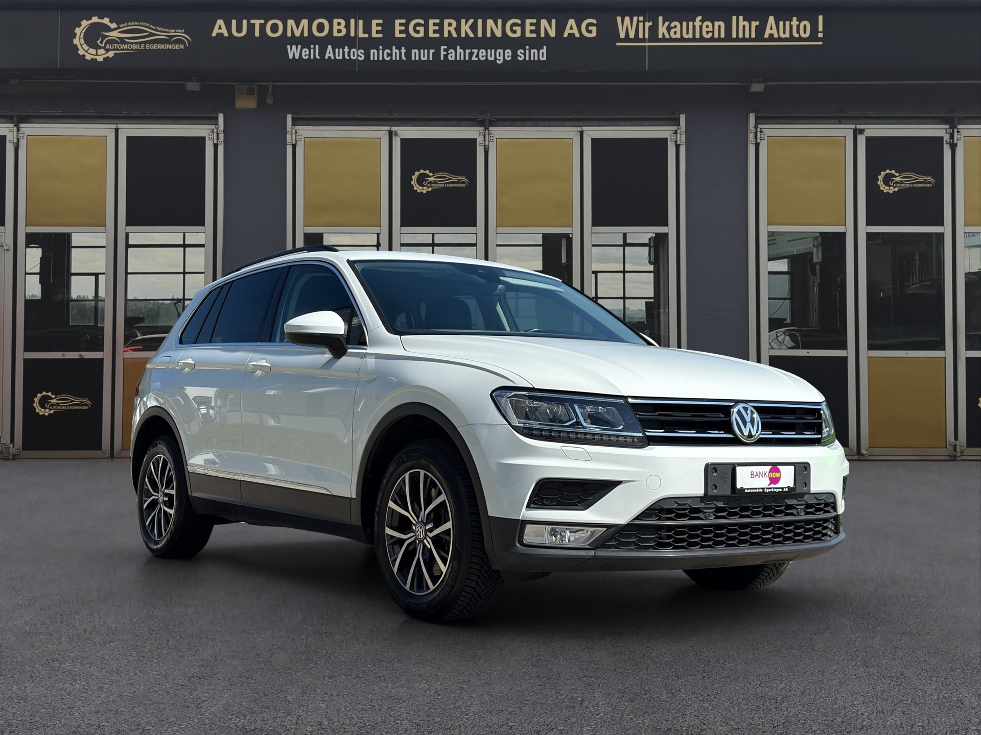 VW Tiguan 2.0TSI Comfortline 4Motion DSG-image-2