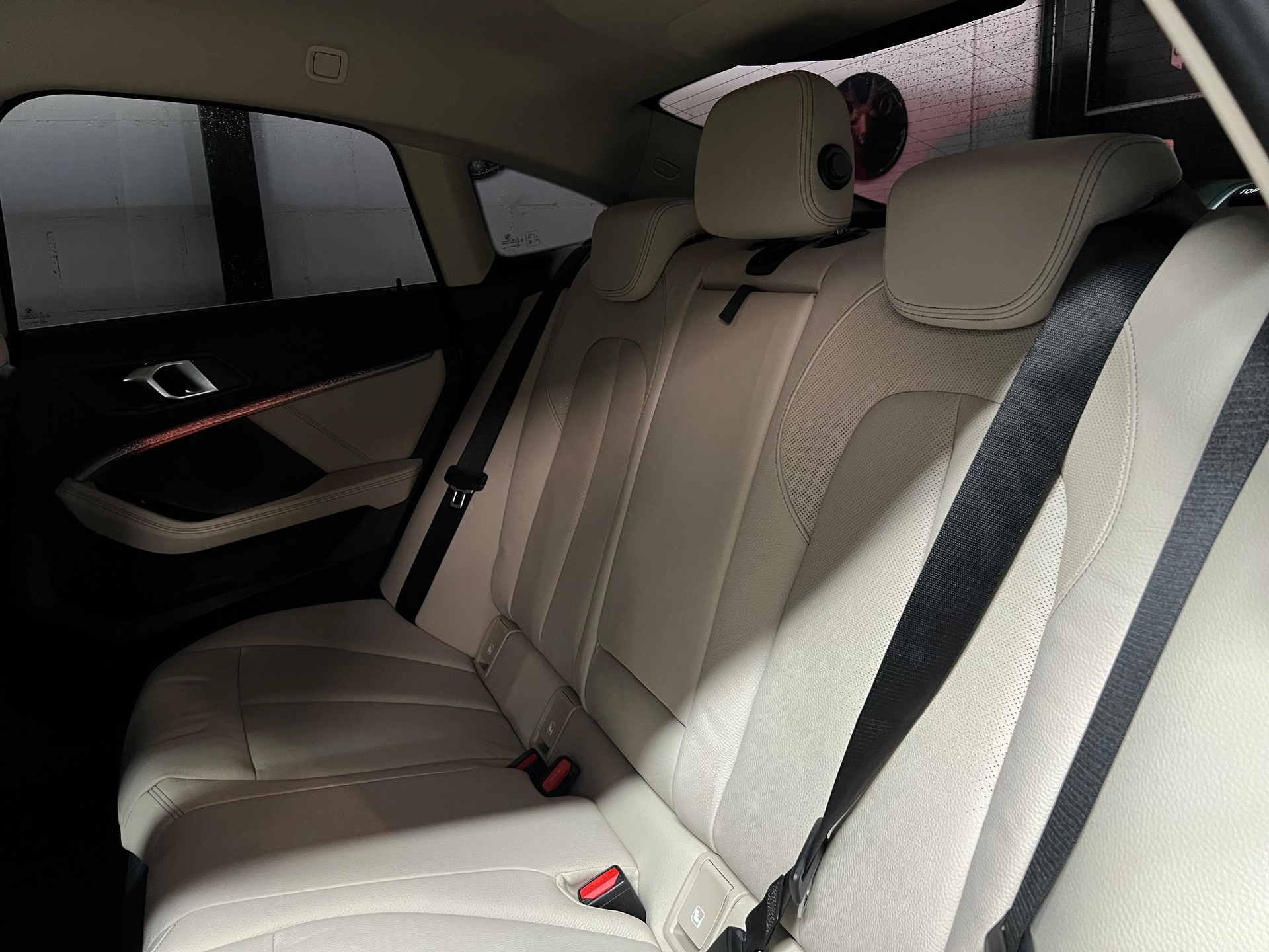 BMW 220d Gran Coupé xDrive Luxury Line Steptronic / CH-FAHRZEUG / AUS ERSTER HAND /-image-12