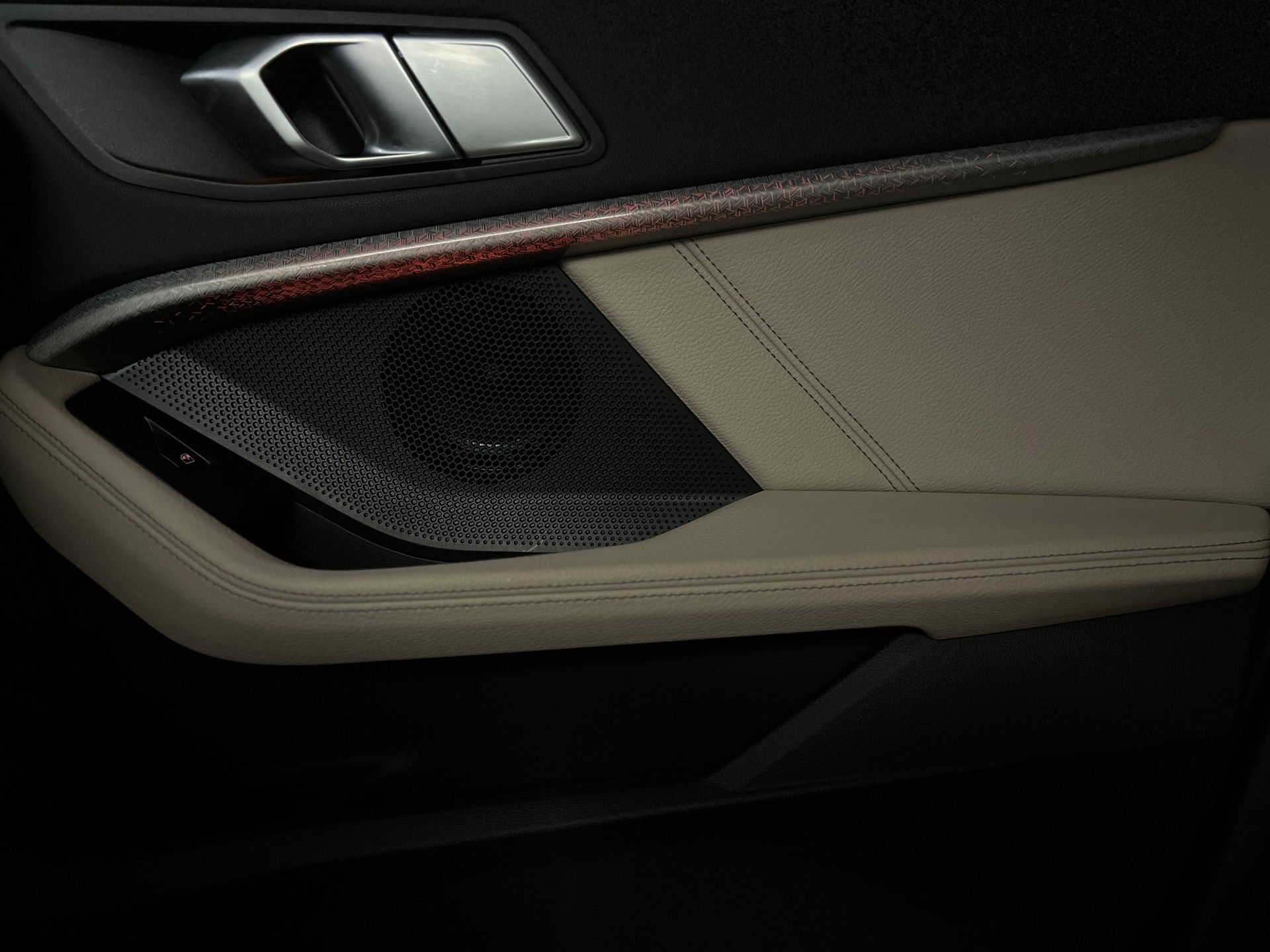 BMW 220d Gran Coupé xDrive Luxury Line Steptronic / CH-FAHRZEUG / AUS ERSTER HAND /-image-17