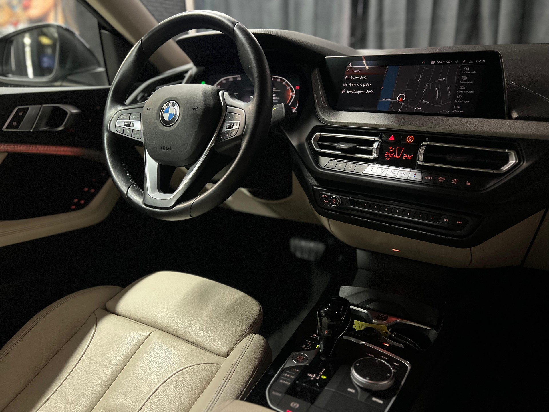 BMW 220d Gran Coupé xDrive Luxury Line Steptronic / CH-FAHRZEUG / AUS ERSTER HAND /-image-14