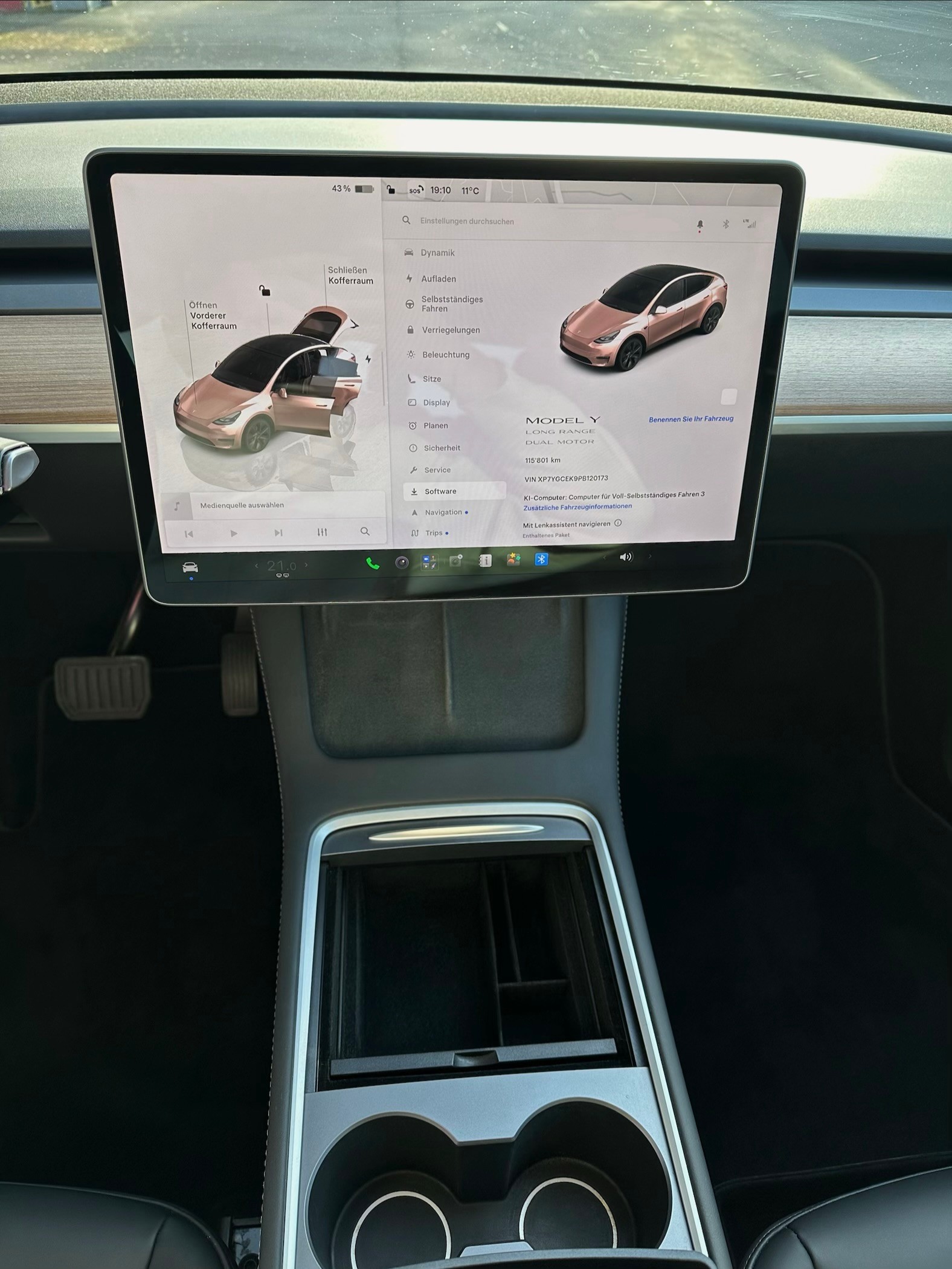 TESLA Long Range D-image-3