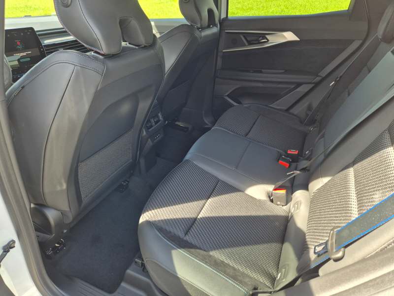 RENAULT Austral 1.2 E-Tech esprit Alpine-image-9