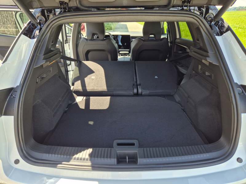 RENAULT Austral 1.2 E-Tech esprit Alpine-image-10