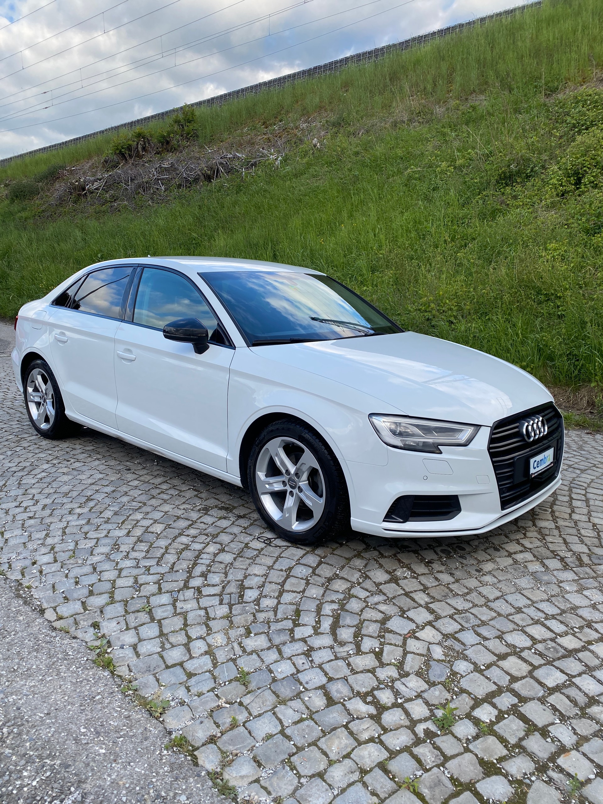 AUDI A3 Limousine 1.5 TFSI-showroom-element-3