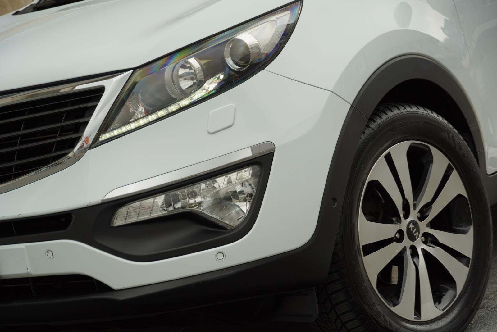 KIA Sportage 2.0 Style 4WD Automatic-showroom-element-2