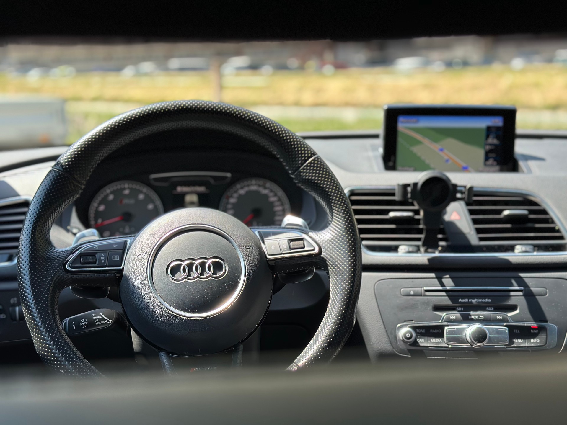 AUDI RS Q3 2.5 TFSI quattro S-tronic 408CV-image-14