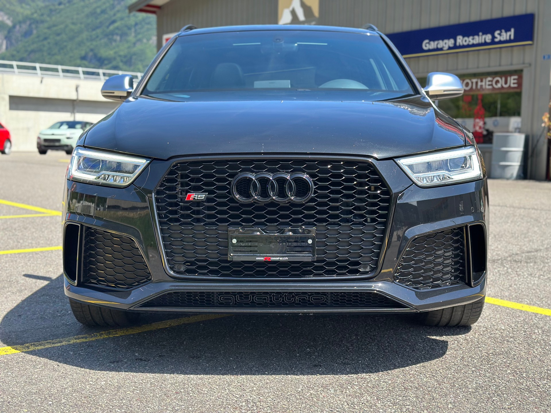 AUDI RS Q3 2.5 TFSI quattro S-tronic 408CV-image-4