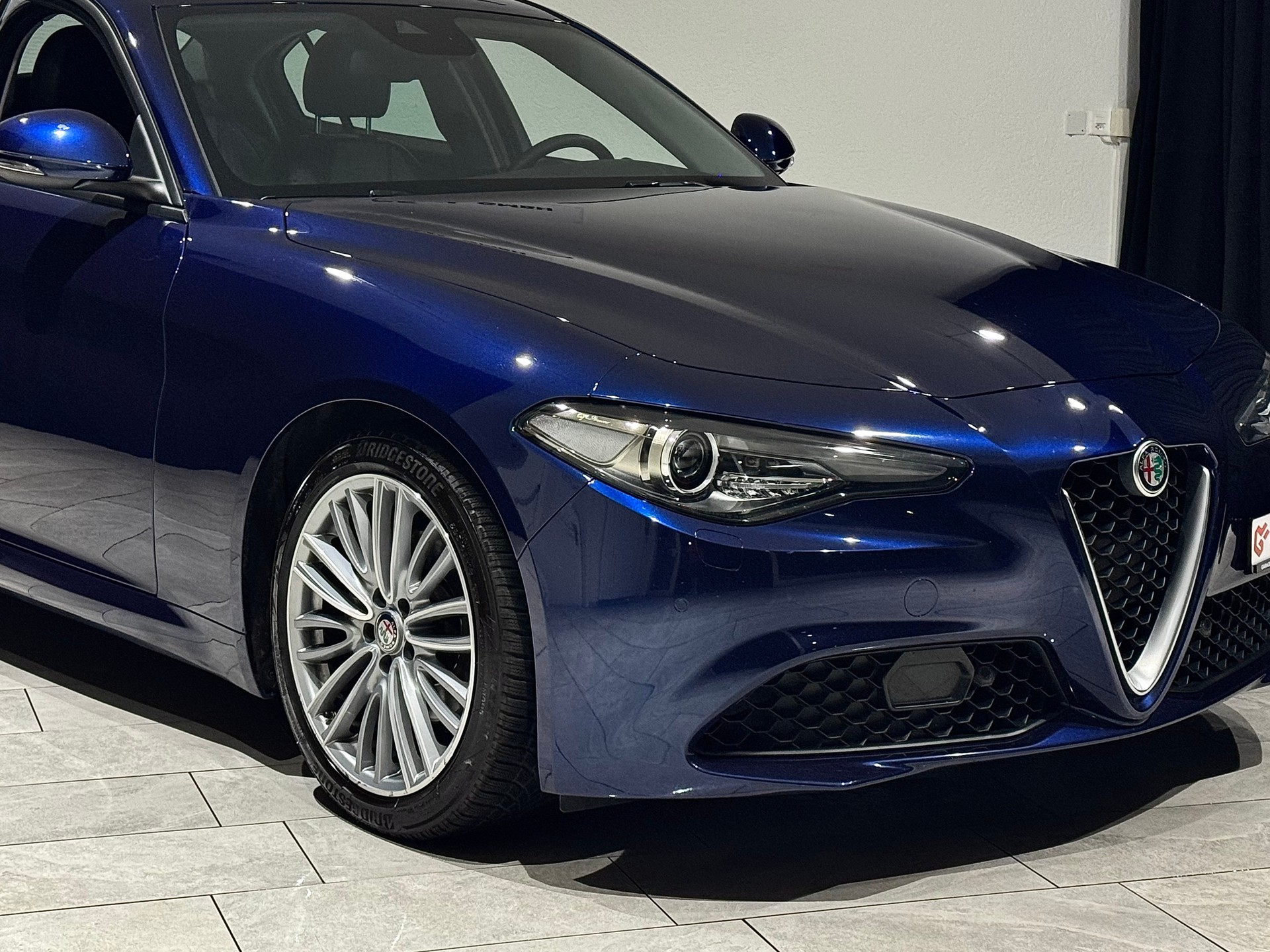 ALFA ROMEO Giulia 2.0 Super Automatic | CH |-image-8