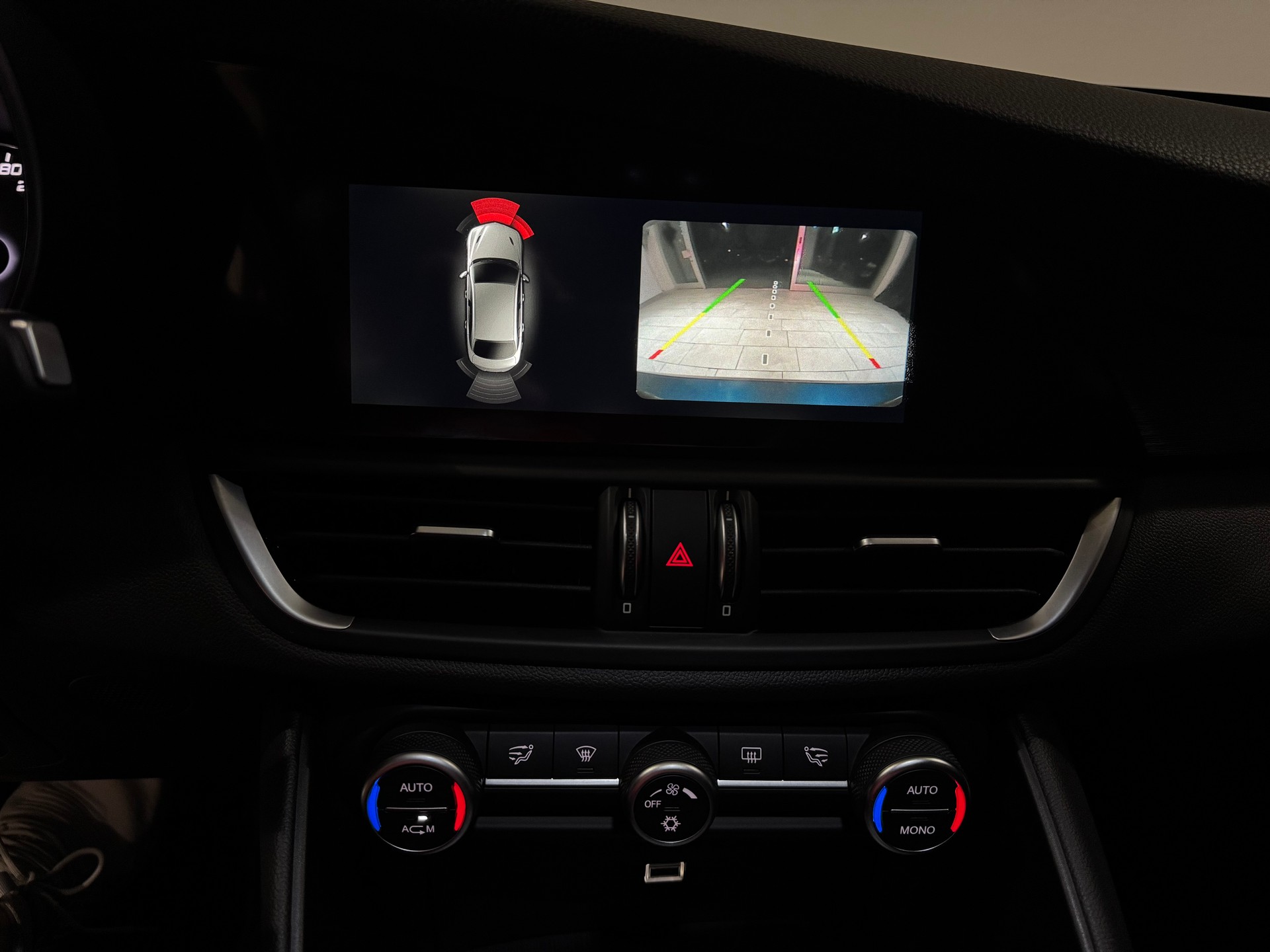 ALFA ROMEO Giulia 2.0 Super Automatic | CH |-image-21
